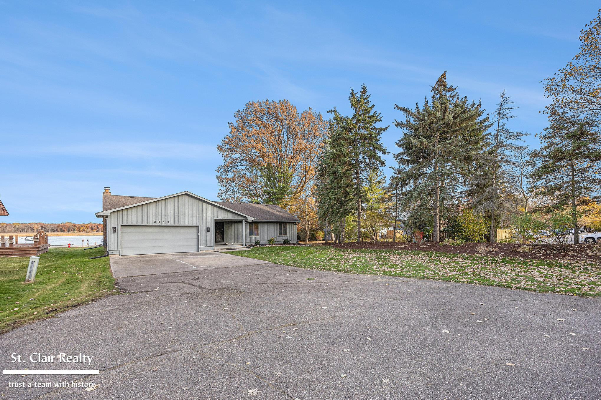 2516 River Road, Marysville, MI 48040 — Photo 5