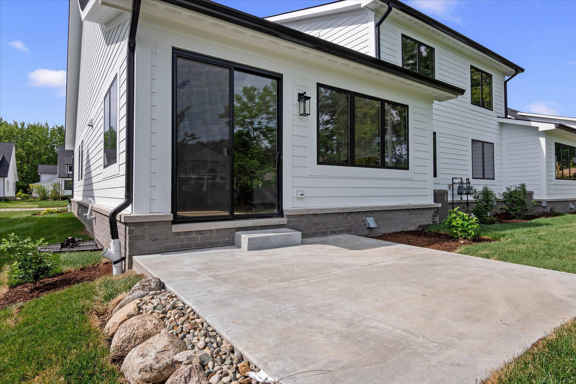 5811 Heights Drive, Unit 4 / Building 2, Sterling Heights, MI 48314 — Photo 28
