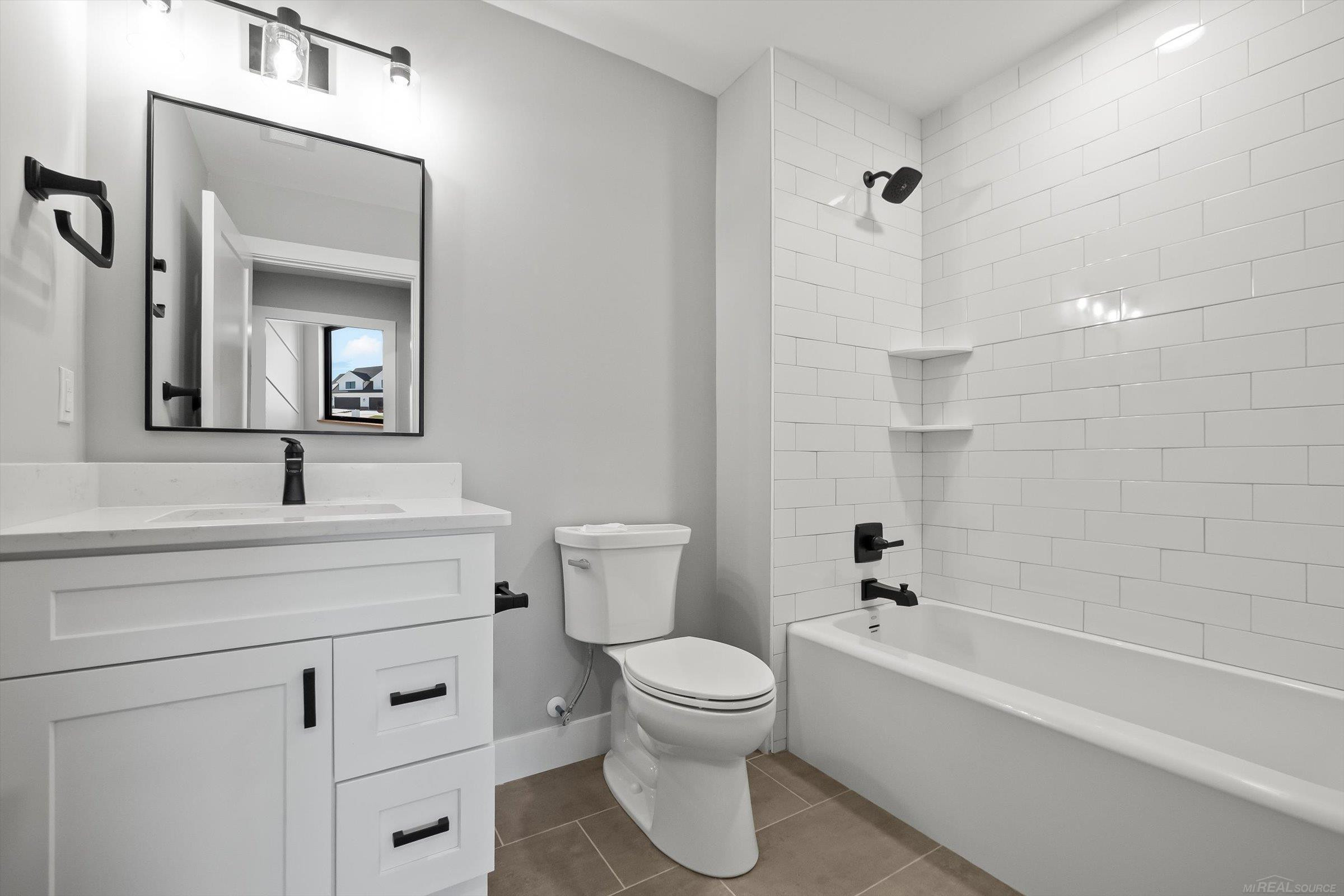 5829 Heights Drive, Unit 3 / Building 1, Sterling Heights, MI 48314 — Photo 22