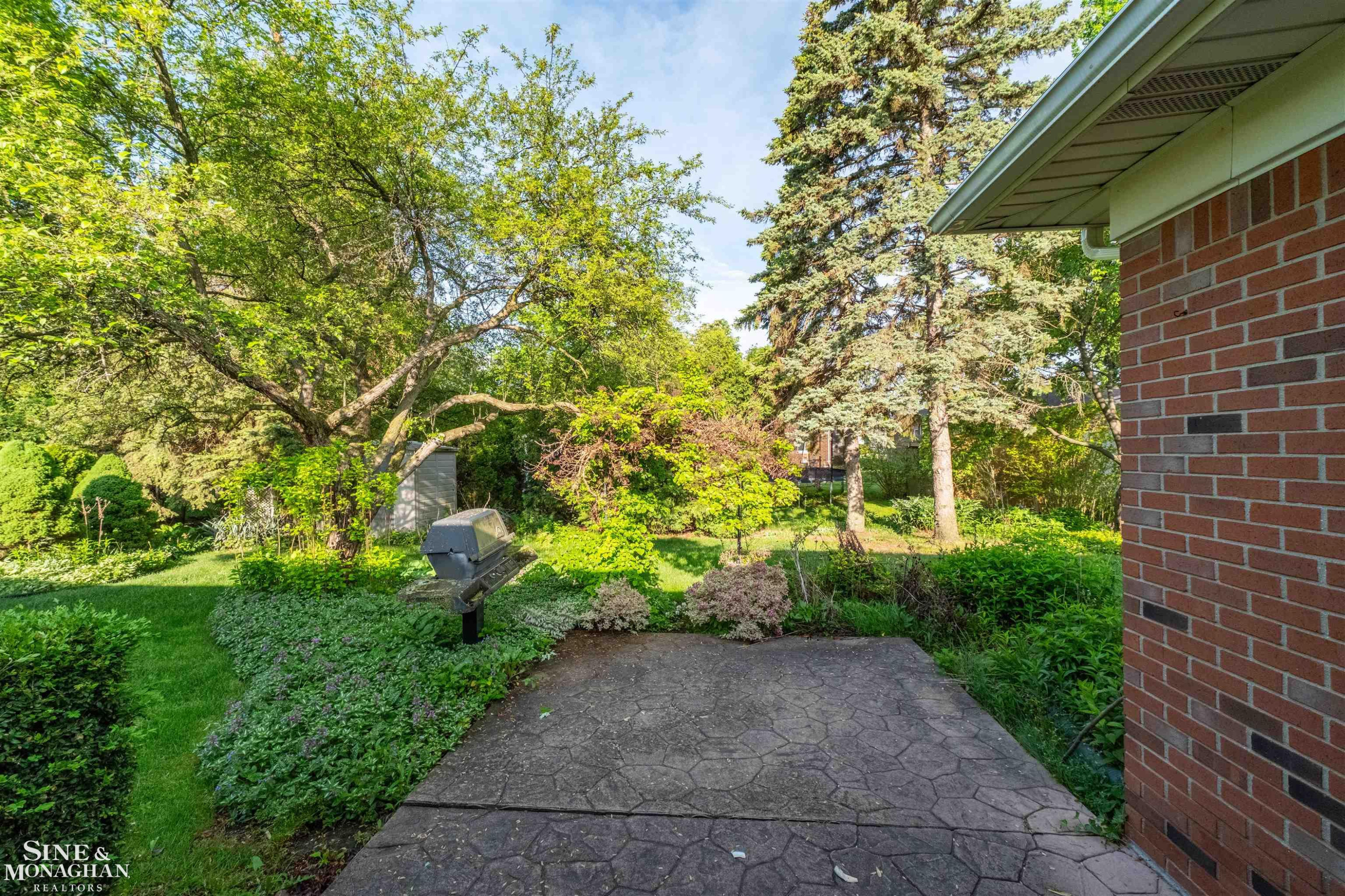 40127 Pallazo Drive, Clinton Twp, MI 48038 — Photo 33