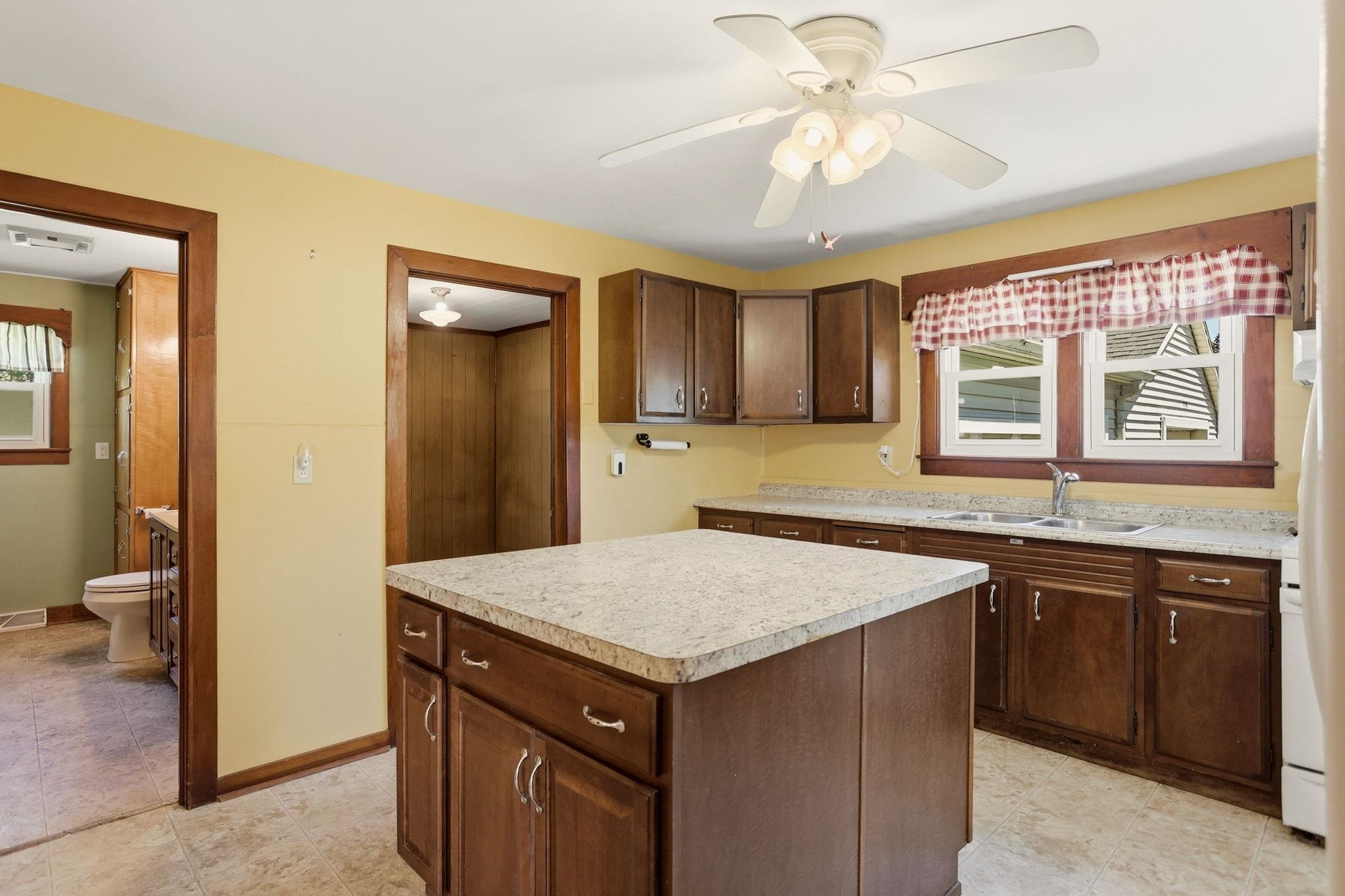 359 Gaway Street, Vassar, MI 48768 — Photo 3