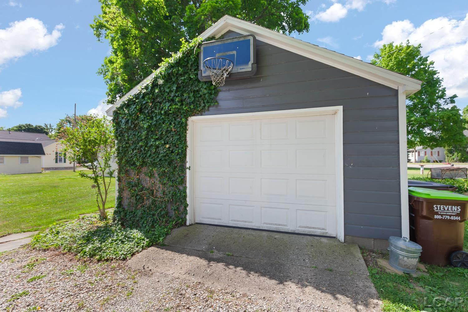 309 W Cummins Street, Tecumseh, MI 49286 — Photo 36