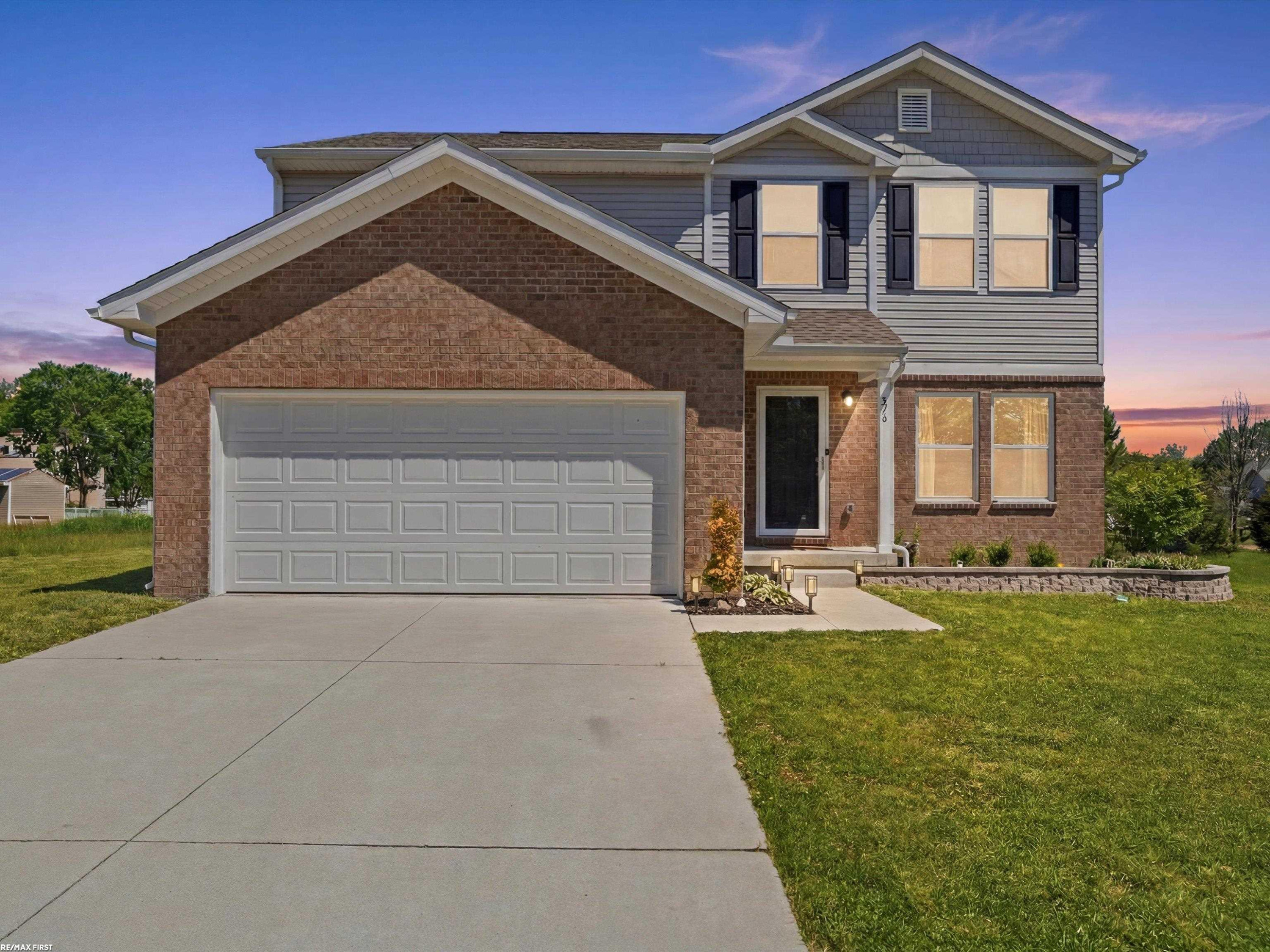676 Woodvalley Drive, Corunna, MI 48817
