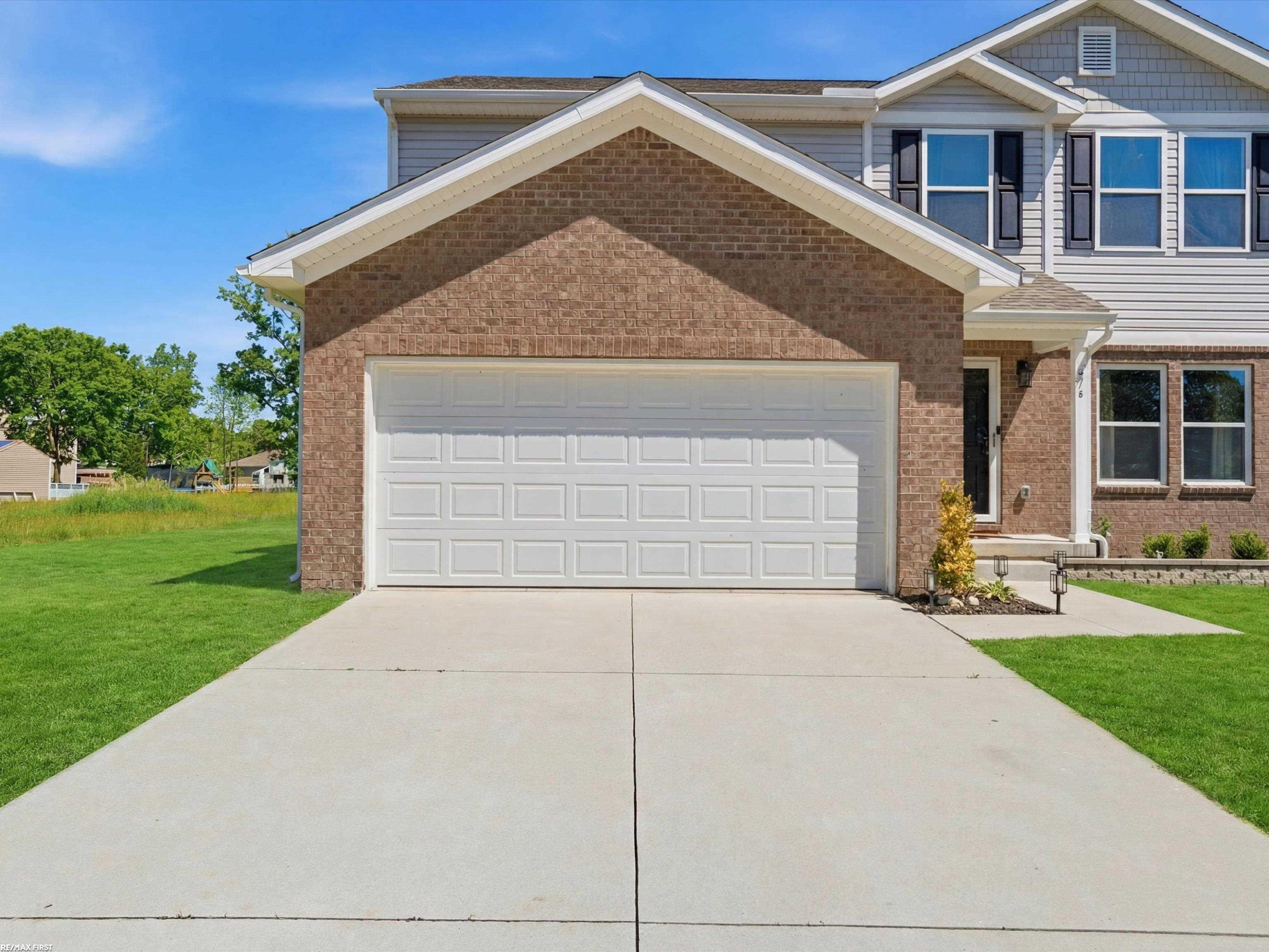 676 Woodvalley Drive, Corunna, MI 48817 — Photo 46