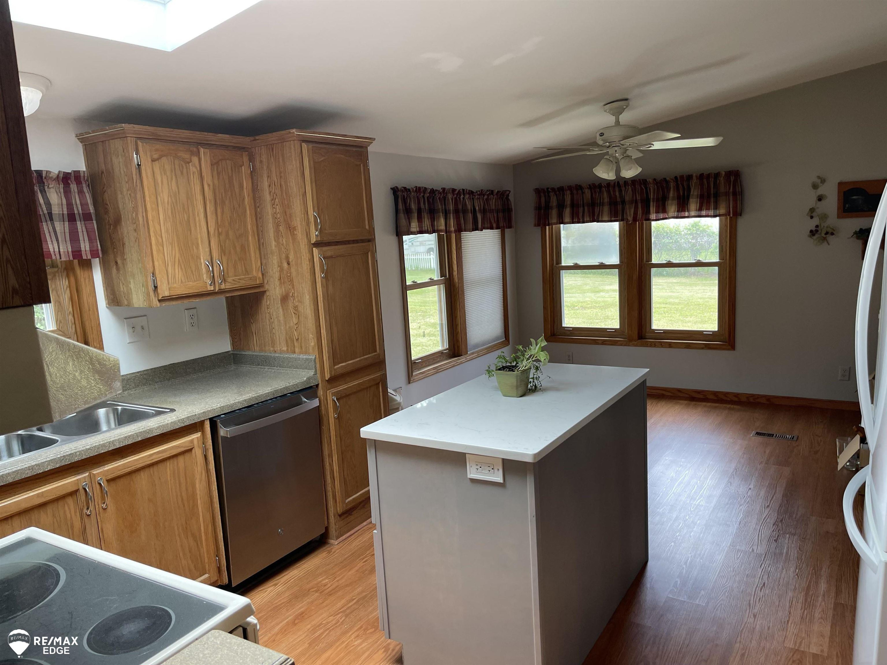 4573 Klam Road, Columbiaville, MI 48421 — Photo 2
