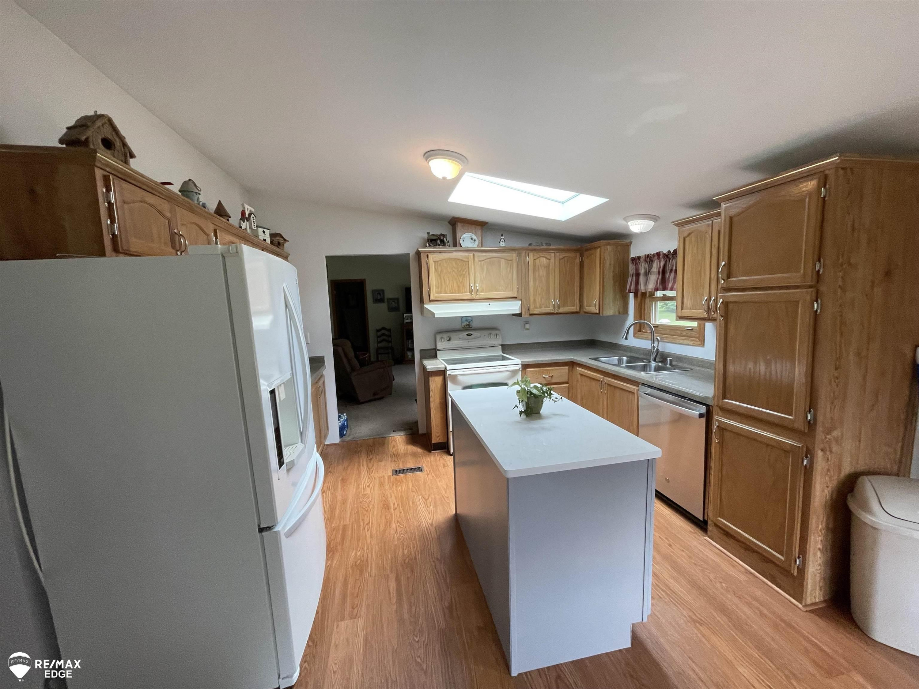 4573 Klam Road, Columbiaville, MI 48421 — Photo 5
