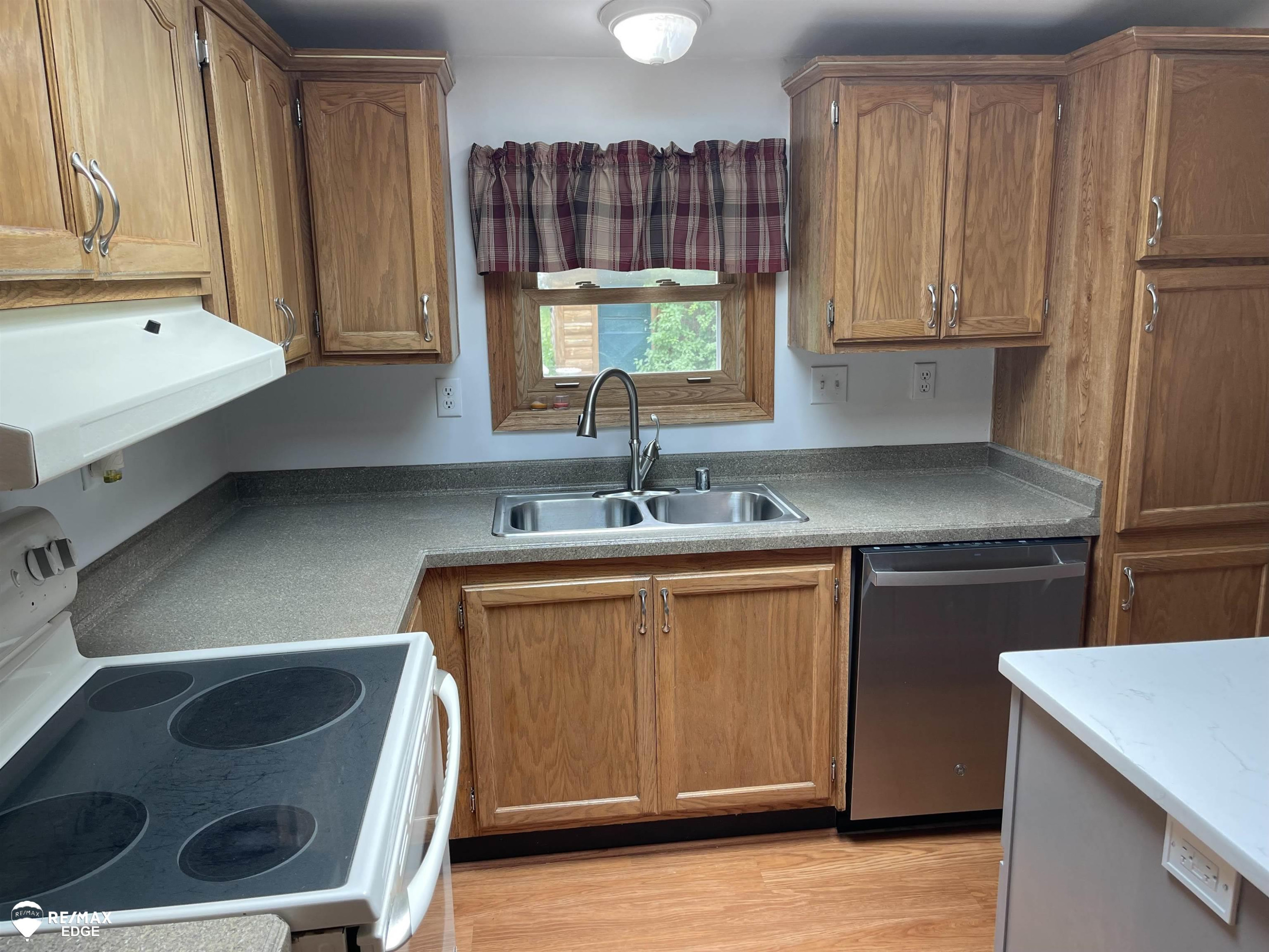 4573 Klam Road, Columbiaville, MI 48421 — Photo 7