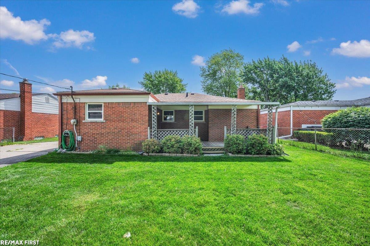 33247 Regal Drive, Fraser, MI 48026 — Photo 4