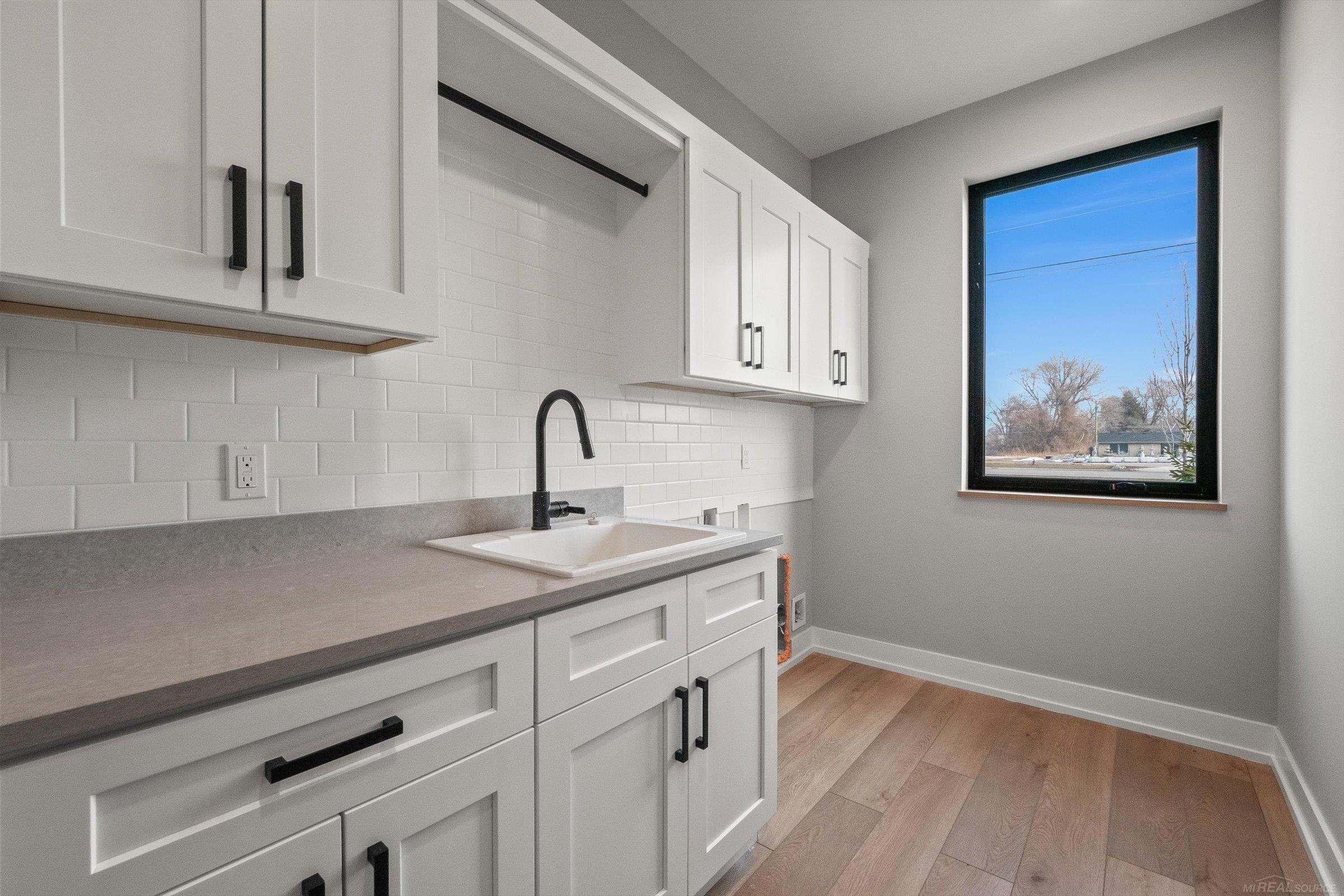 5865 Heights Drive, Unit 1 / Building 1, Sterling Heights, MI 48314 — Photo 10