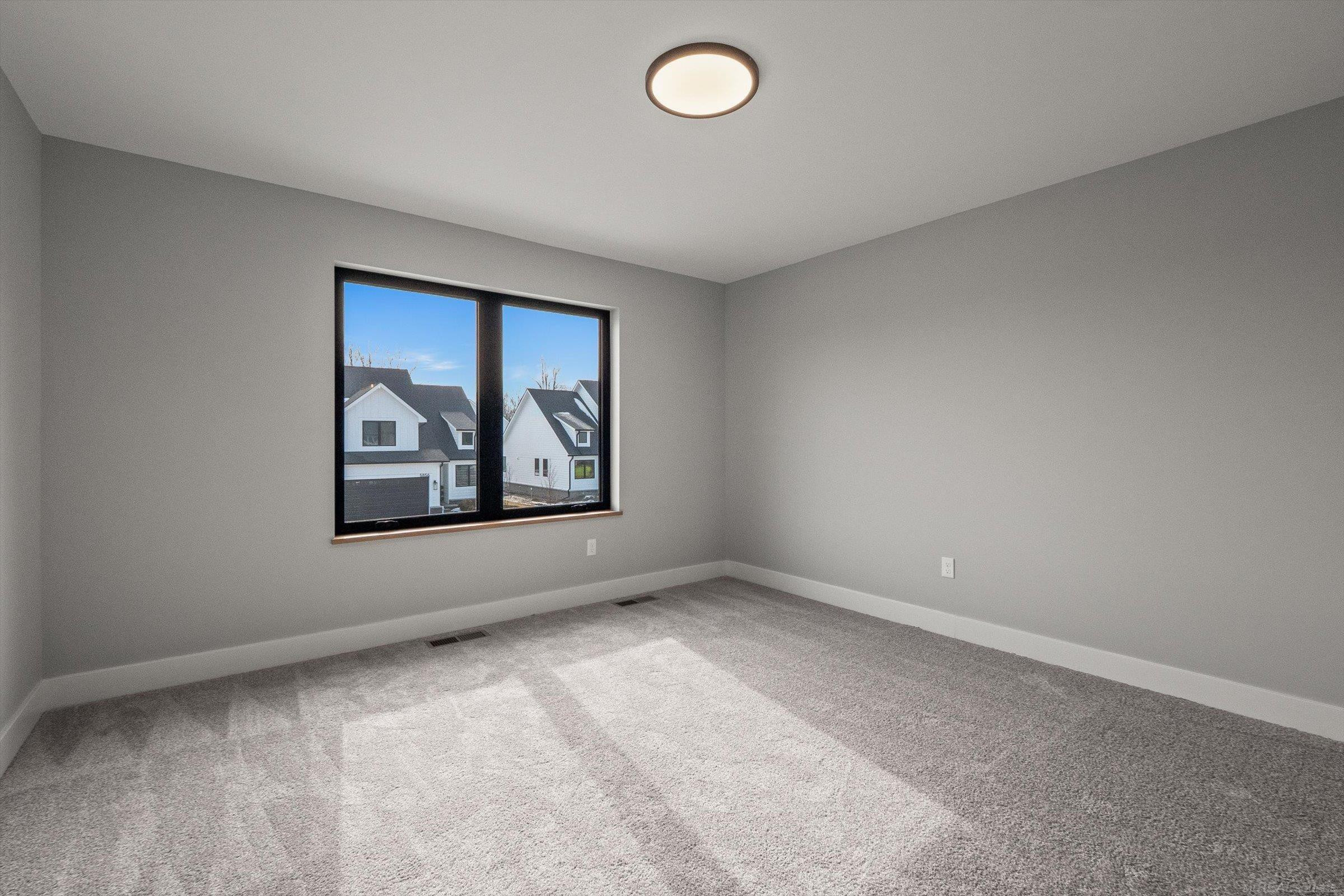5865 Heights Drive, Unit 1 / Building 1, Sterling Heights, MI 48314 — Photo 20