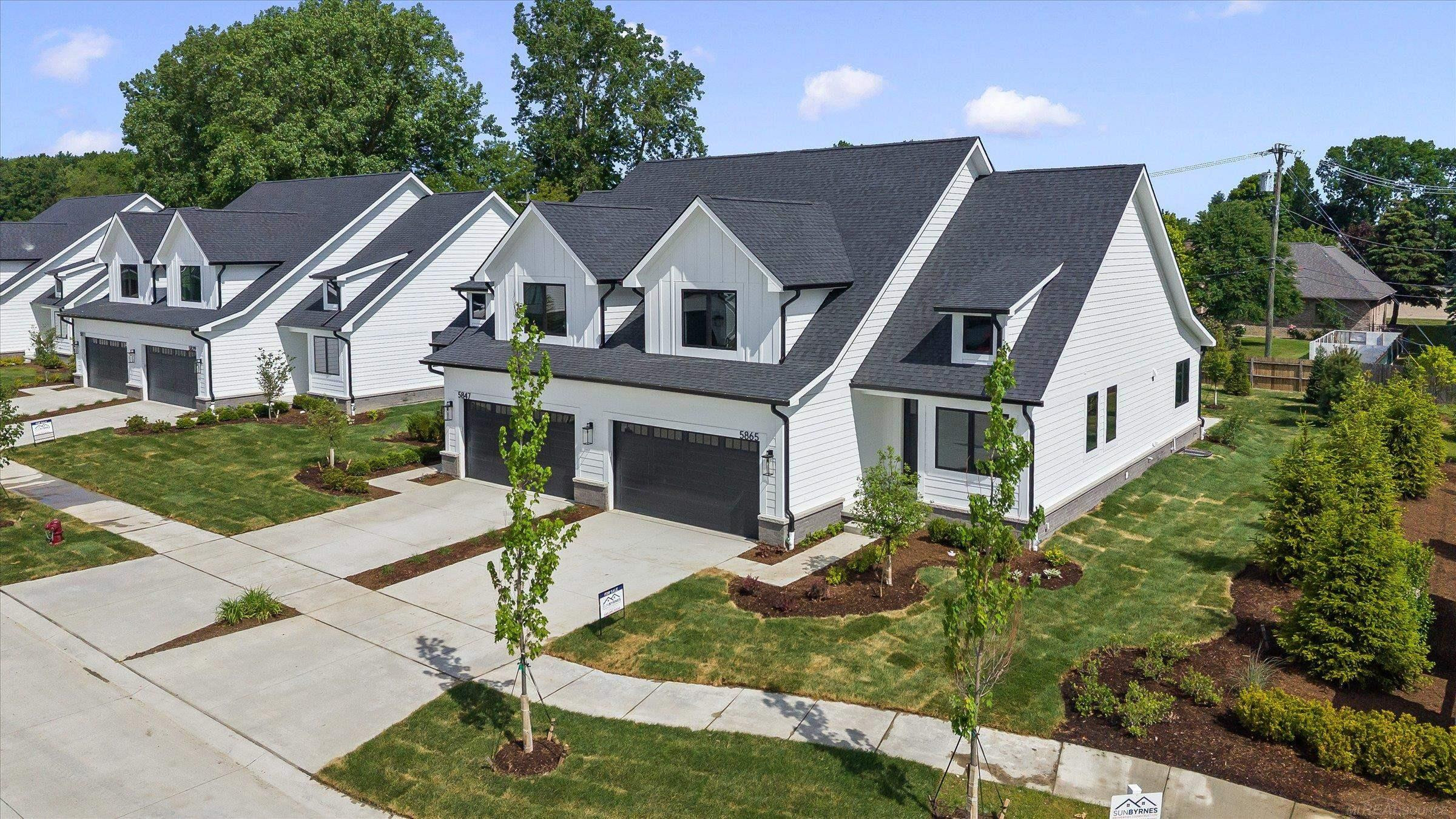 5865 Heights Drive, Unit 1 / Building 1, Sterling Heights, MI 48314 — Photo 27