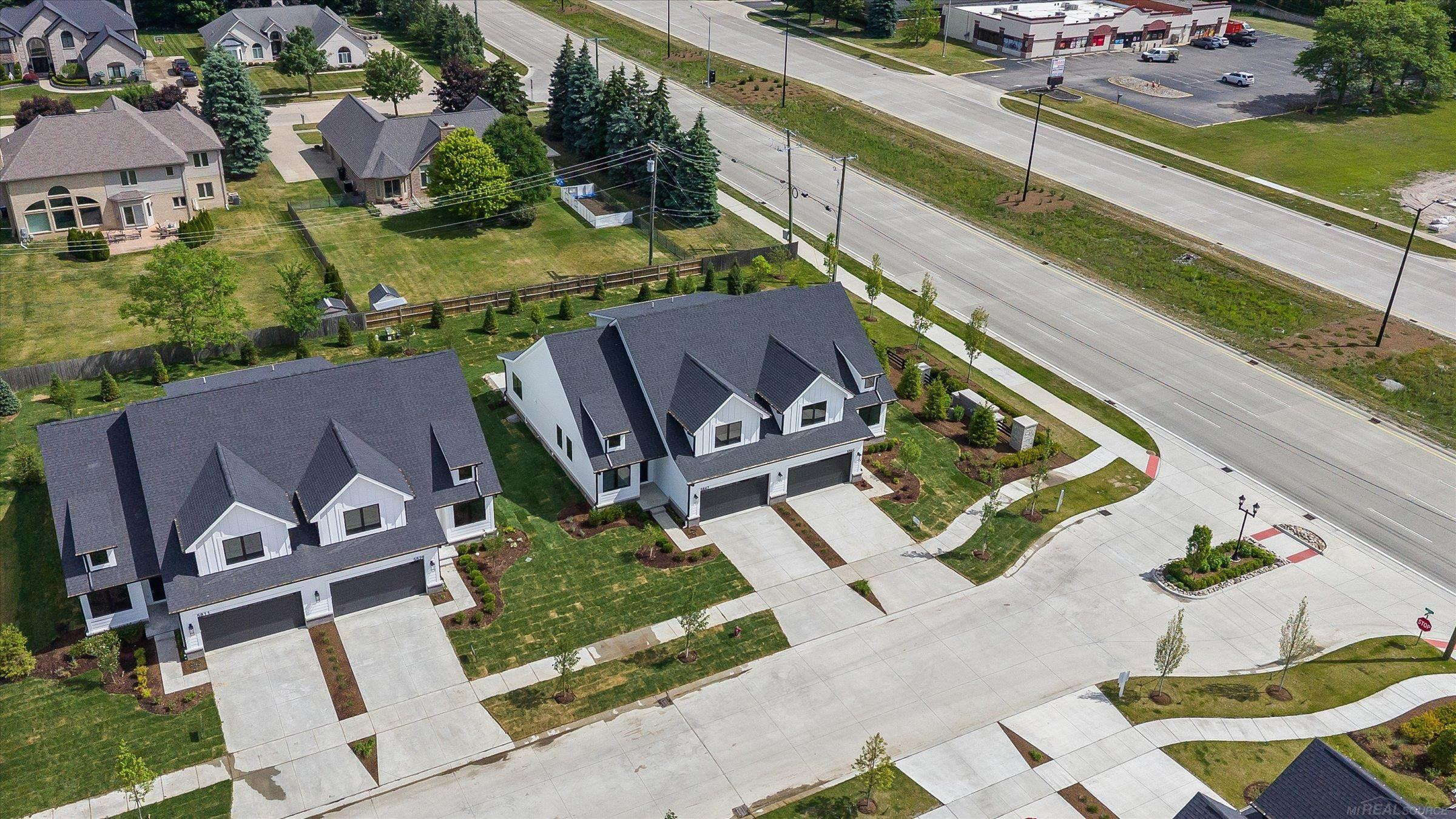 5865 Heights Drive, Unit 1 / Building 1, Sterling Heights, MI 48314 — Photo 34