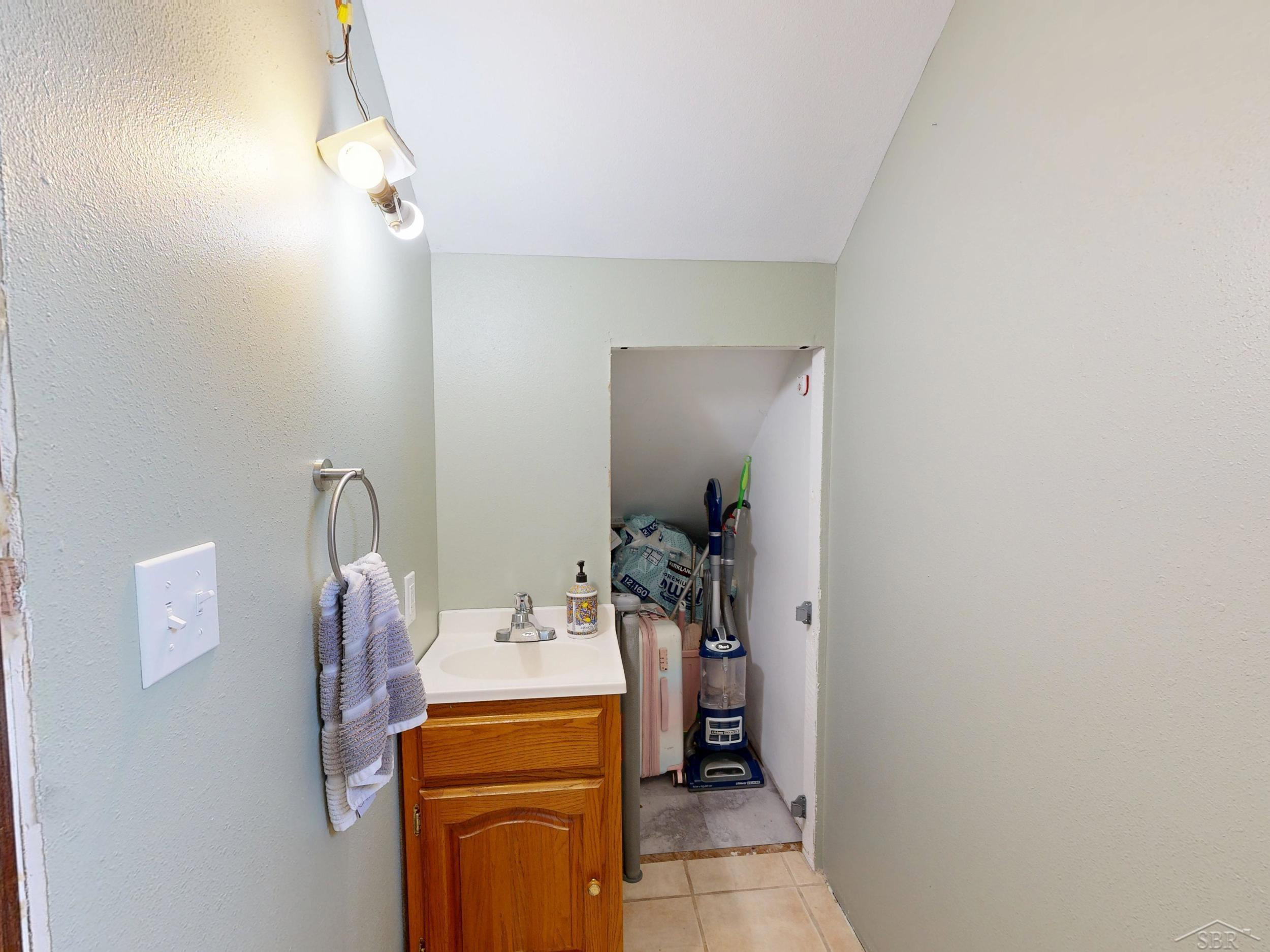22359 Gratiot Road, Merrill, MI 48637 — Photo 30