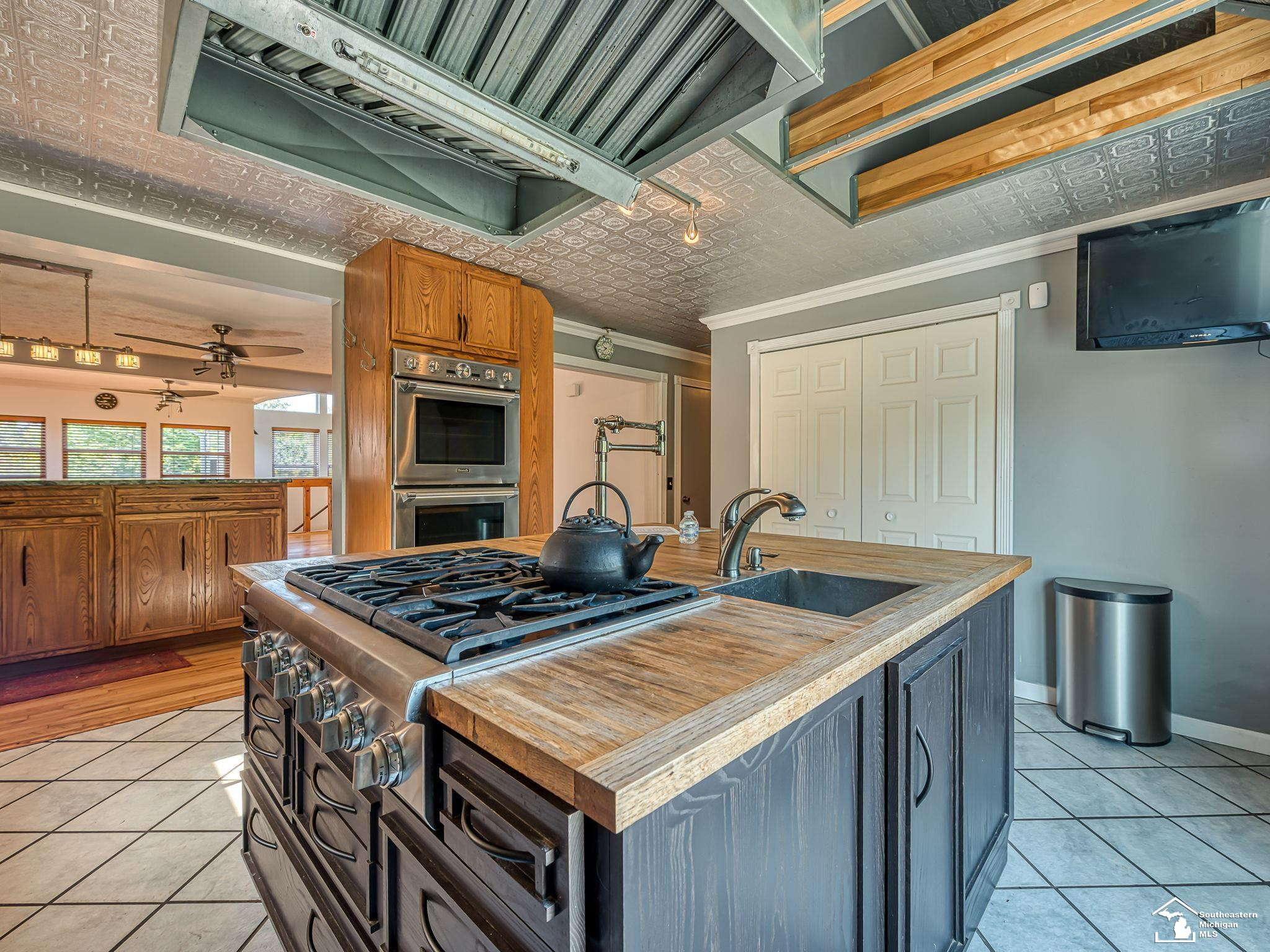 123 S Freer Road, Chelsea, MI 48118 — Photo 8