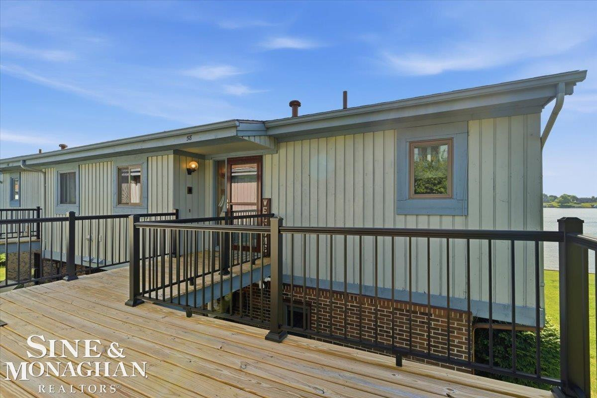 1715 River Road, 58, MI 48079 — Photo 2