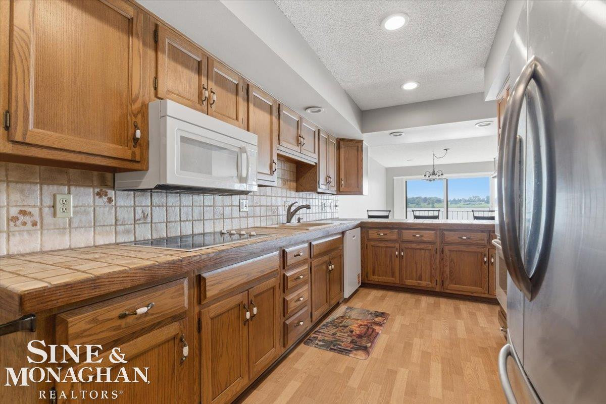 1715 River Road, 58, MI 48079 — Photo 19