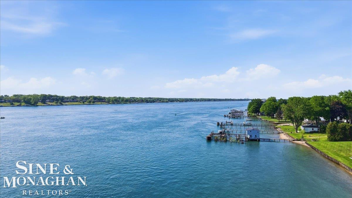 1715 River Road, 58, MI 48079 — Photo 39