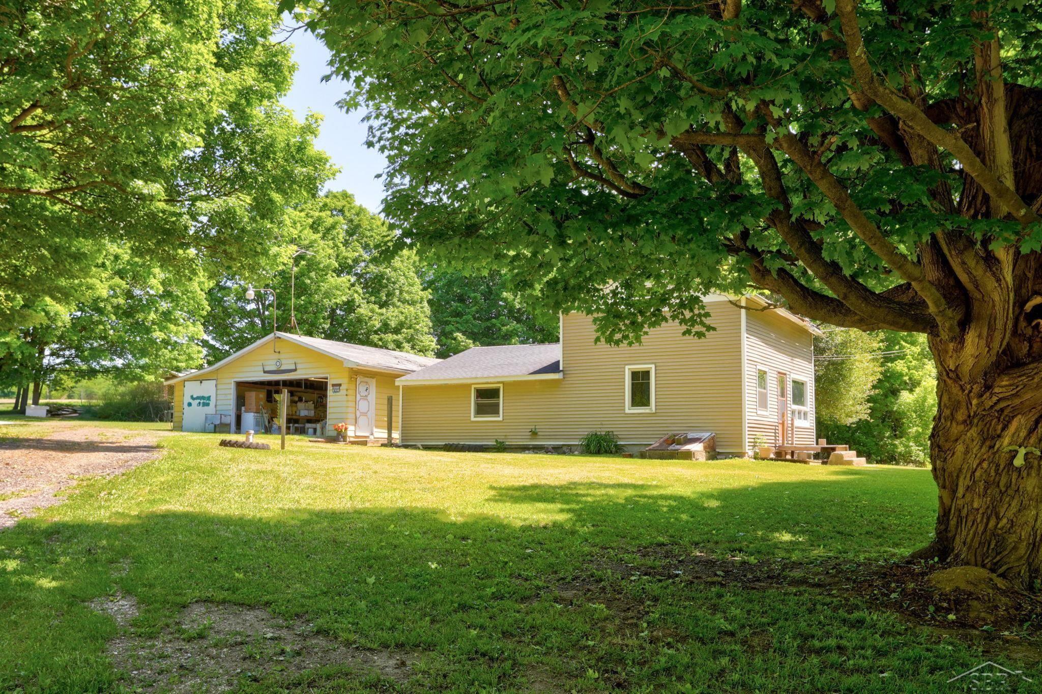 5400 Sister Lake Road, Columbiaville, MI 48421 — Photo 5