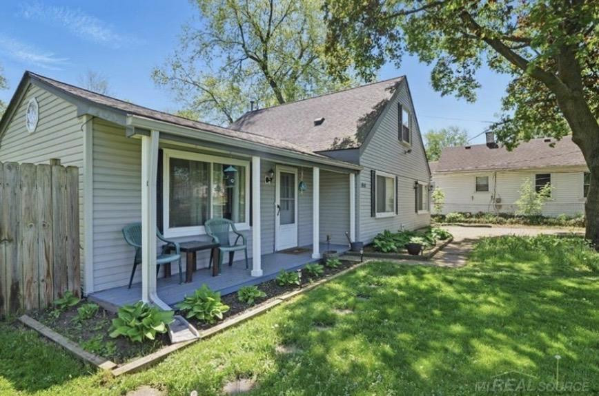 1840 Manse Road, Waterford, MI 48328 — Photo 3