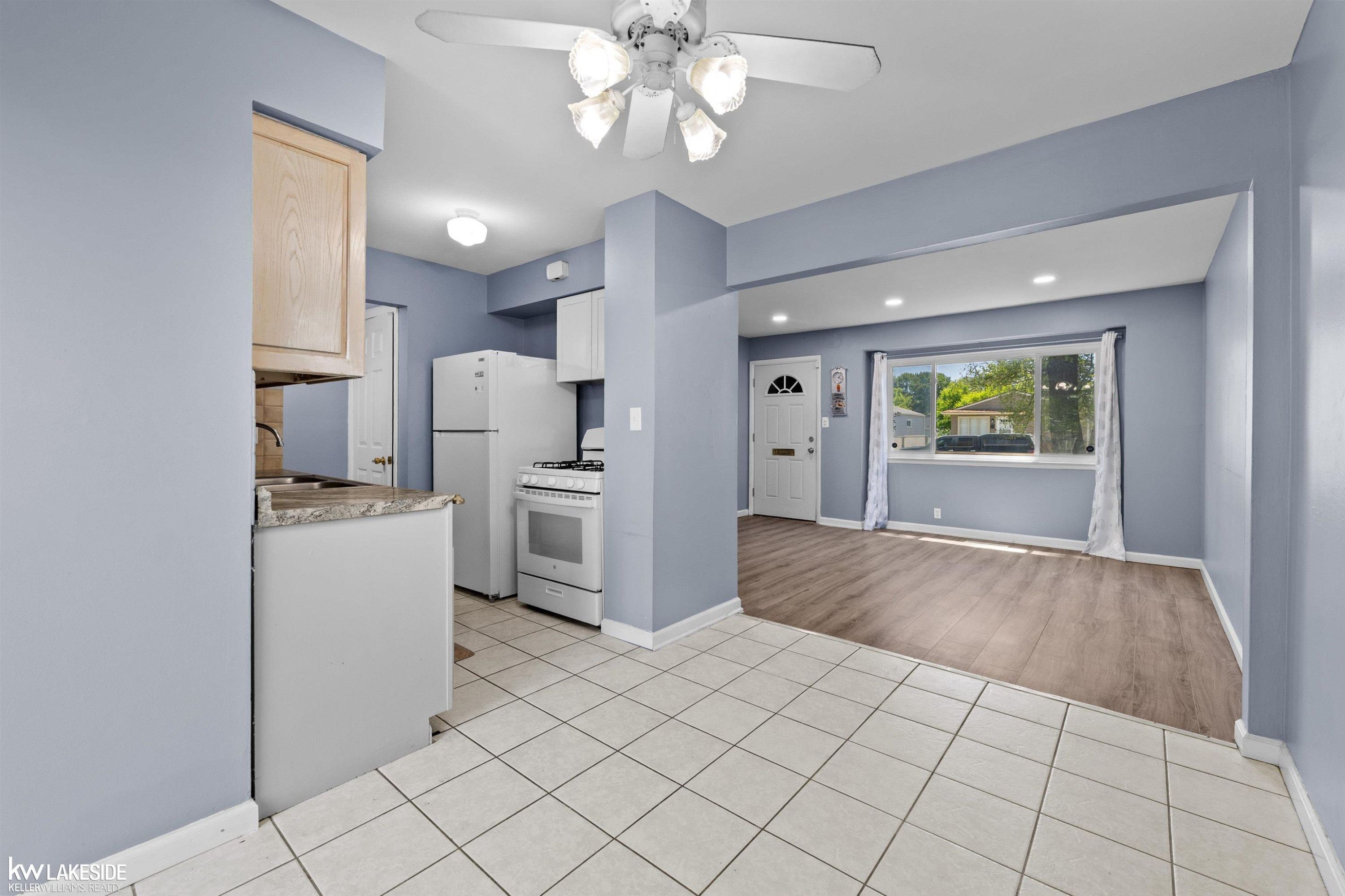 20235 Abrahm Street, Clinton Twp, MI 48035 — Photo 11