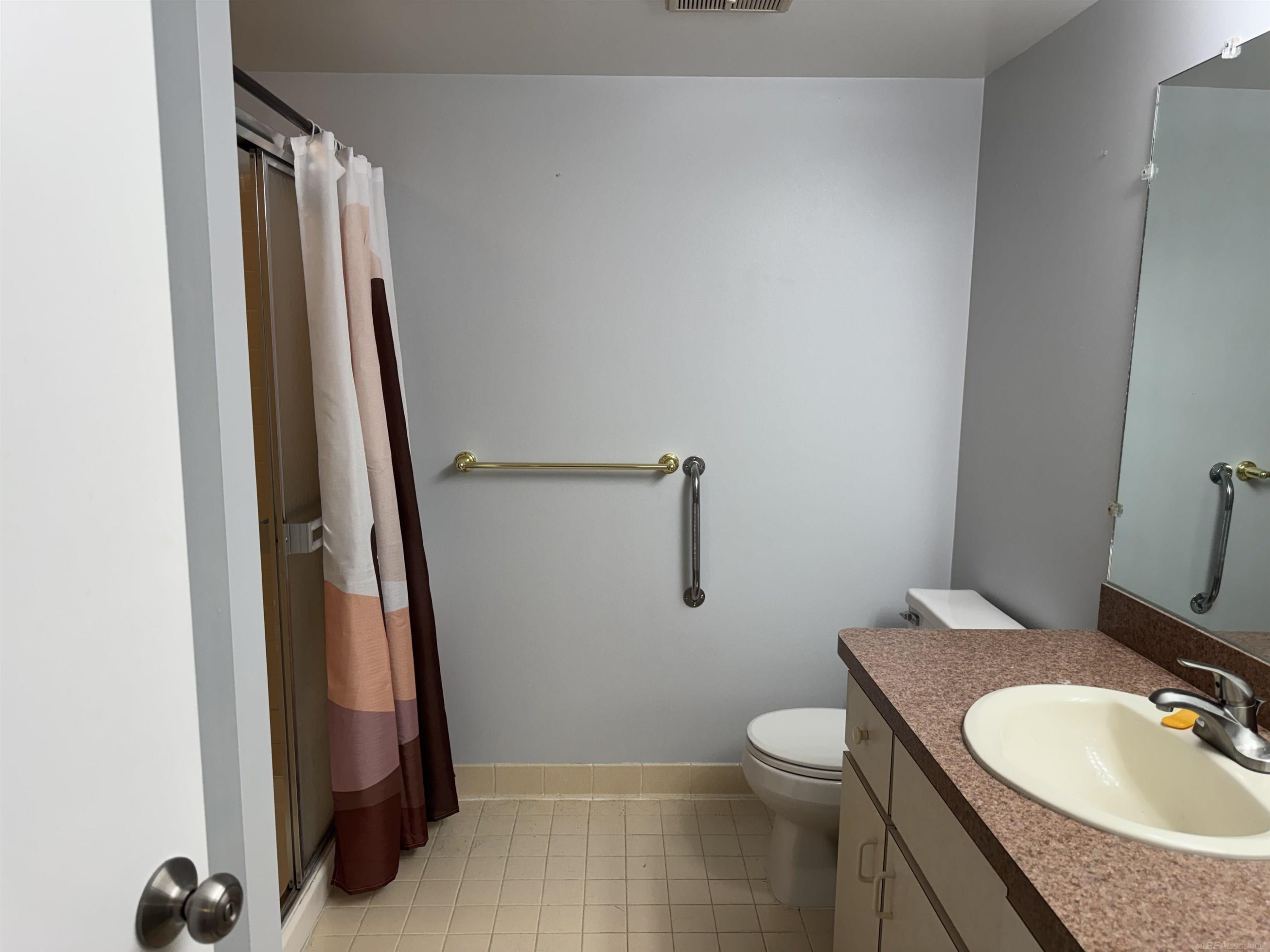 7930 Woodingham Drive, West Bloomfield, MI — Photo 10