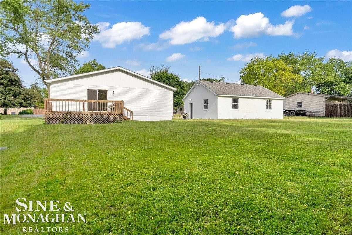 985 Fairledge Avenue, Lake Orion, MI 48362 — Photo 26