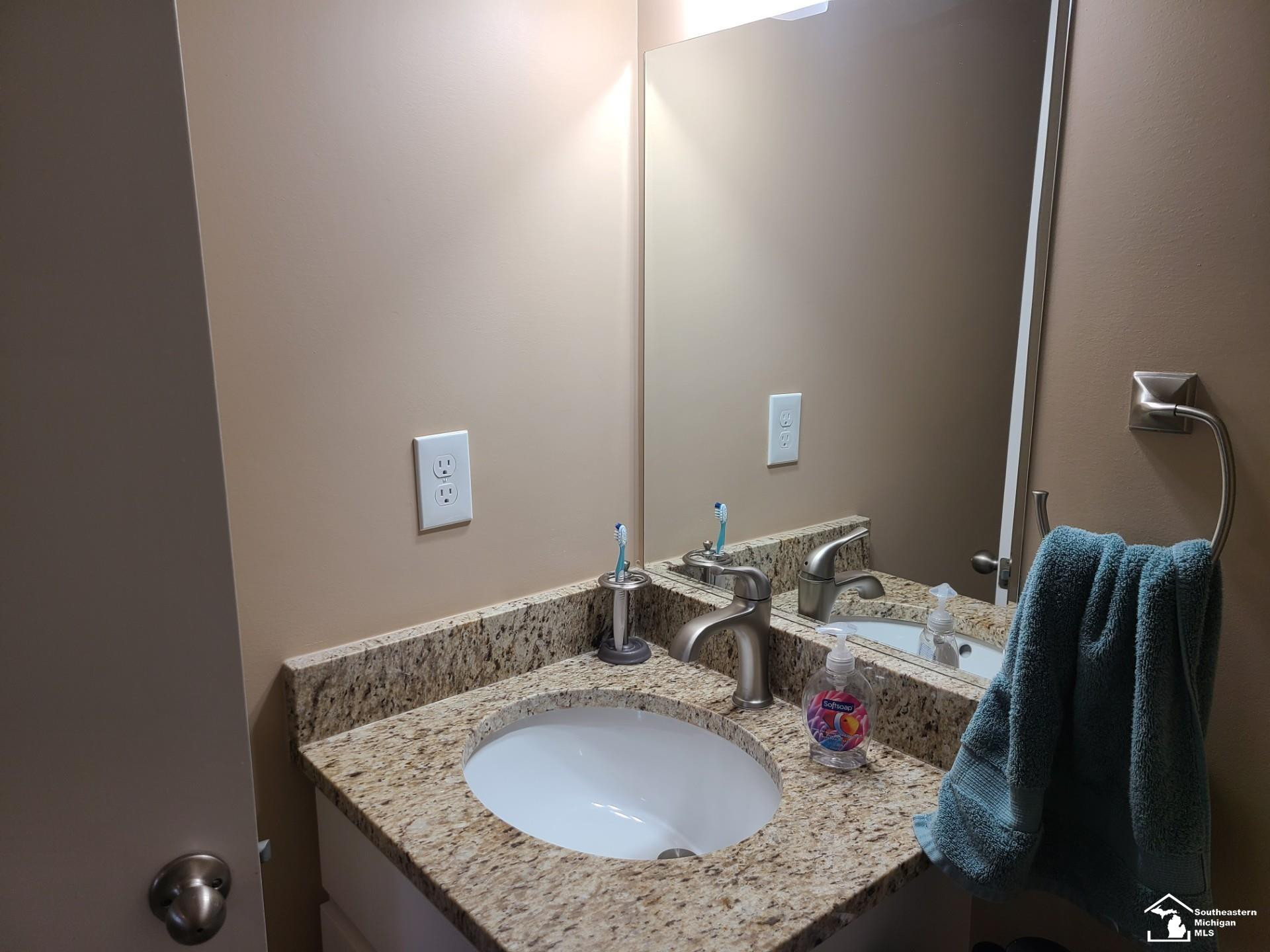 523 John Anderson Court, 79, Monroe, MI 48162 — Photo 16