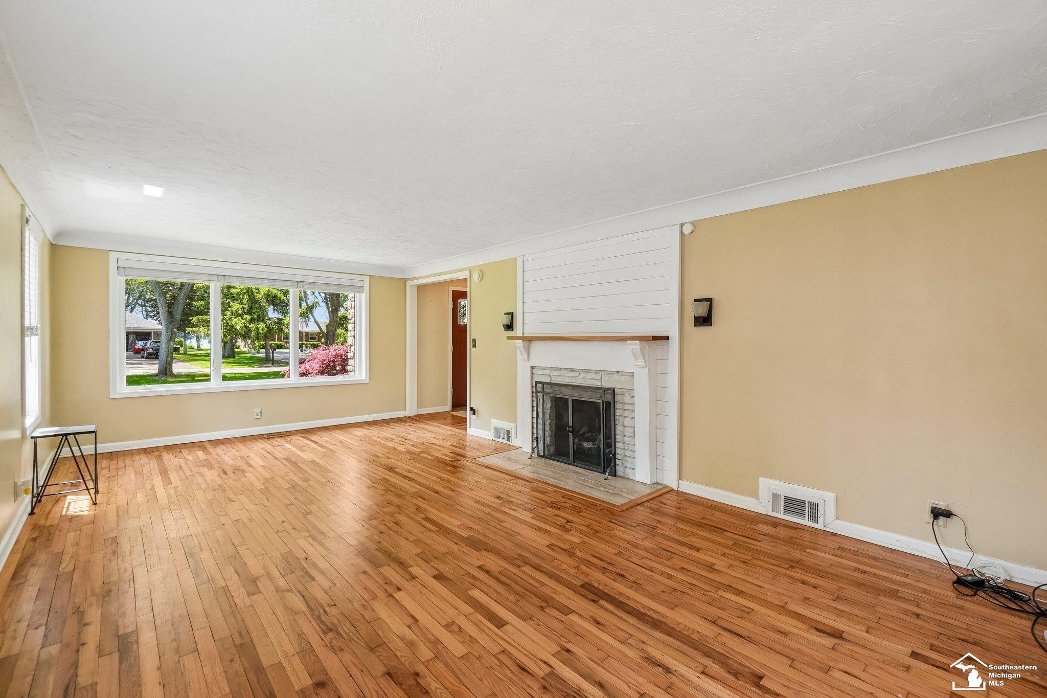 28395 Swan Island Drive, Grosse Ile, MI 48138 — Photo 7