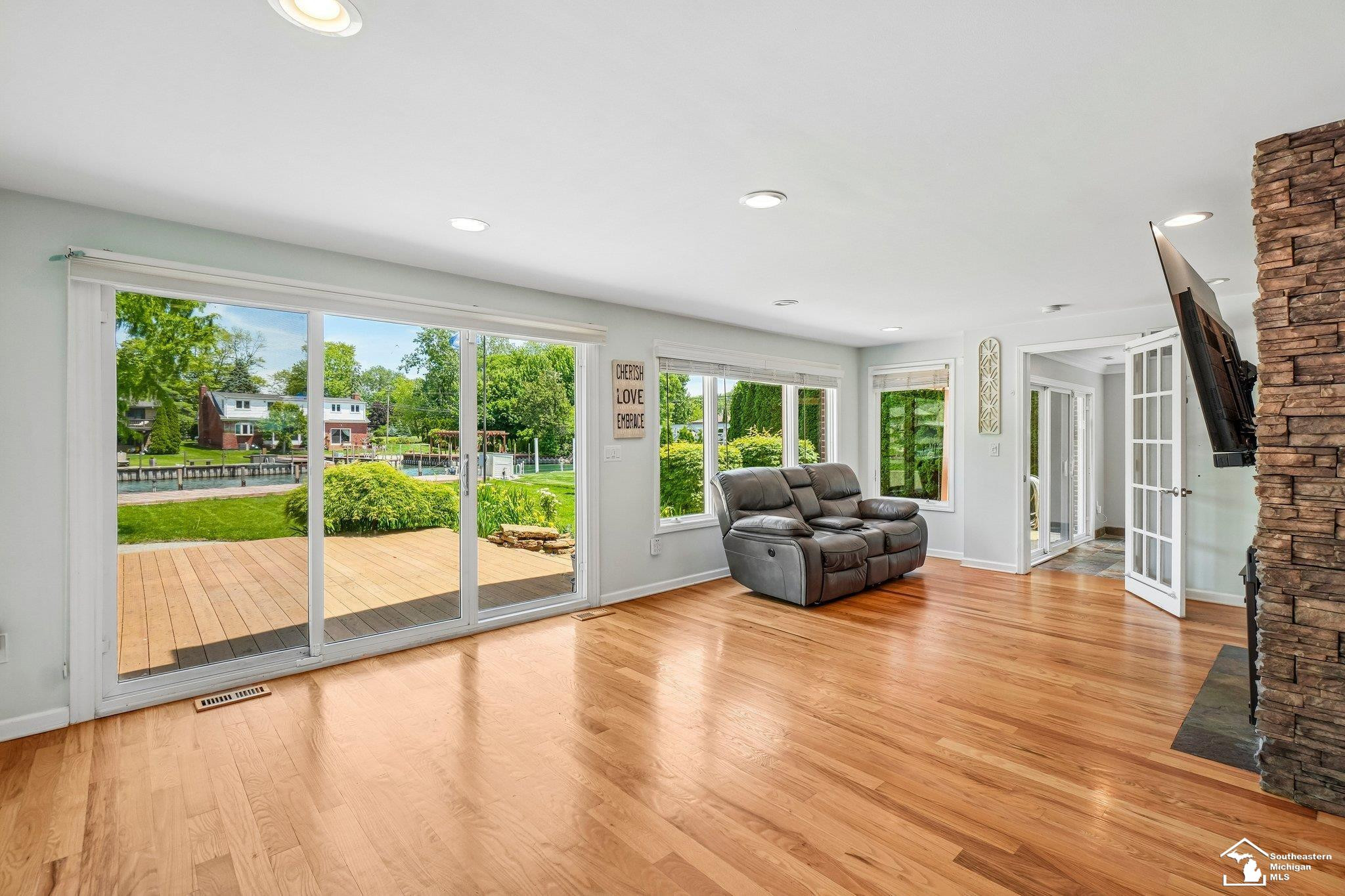 28395 Swan Island Drive, Grosse Ile, MI 48138 — Photo 10