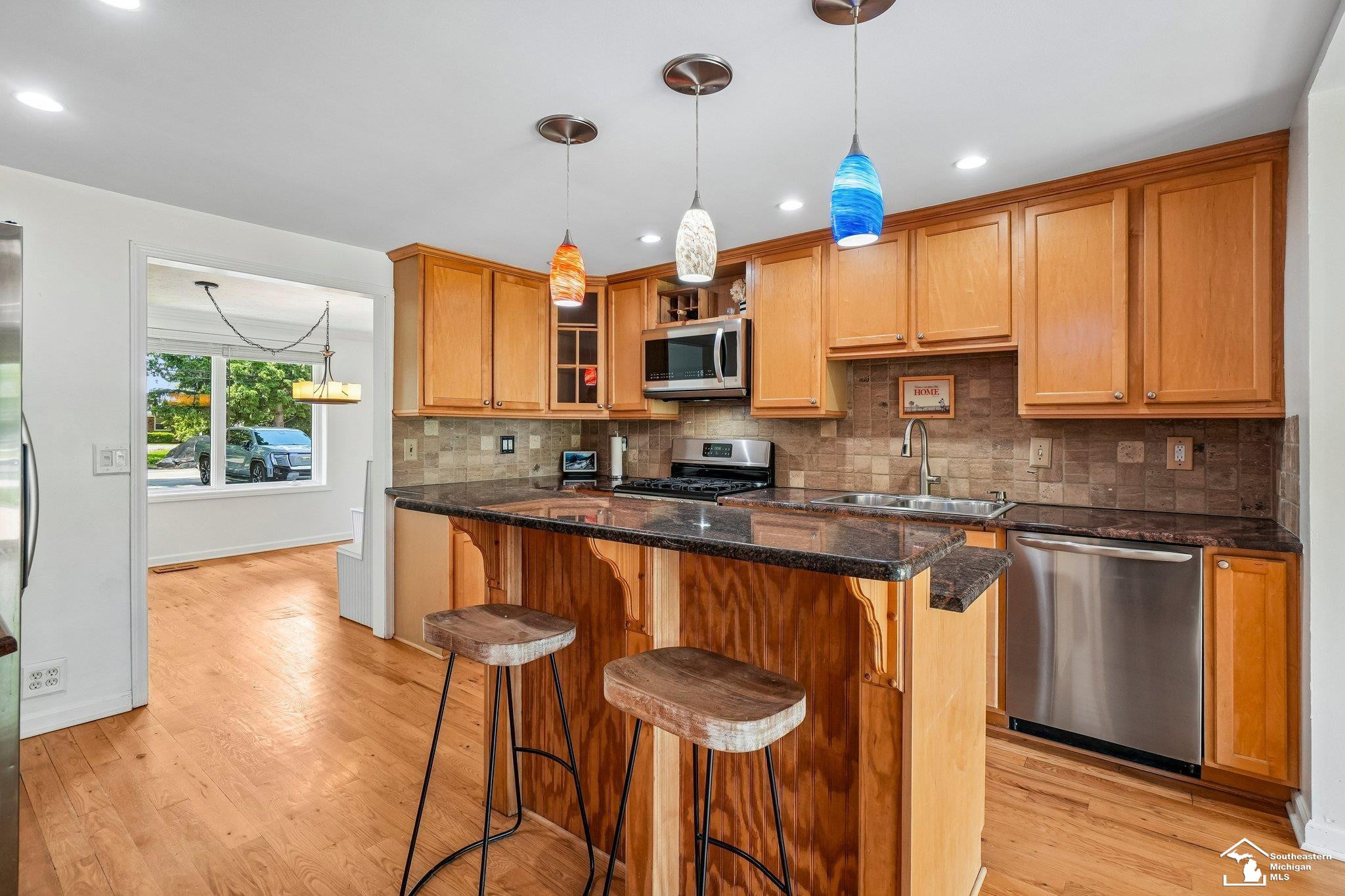28395 Swan Island Drive, Grosse Ile, MI 48138 — Photo 11