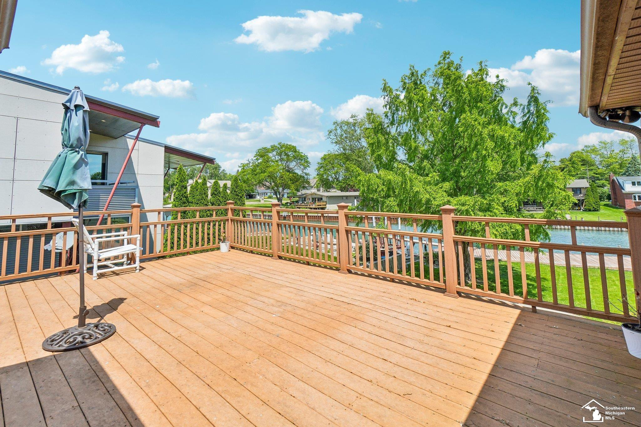 28395 Swan Island Drive, Grosse Ile, MI 48138 — Photo 38