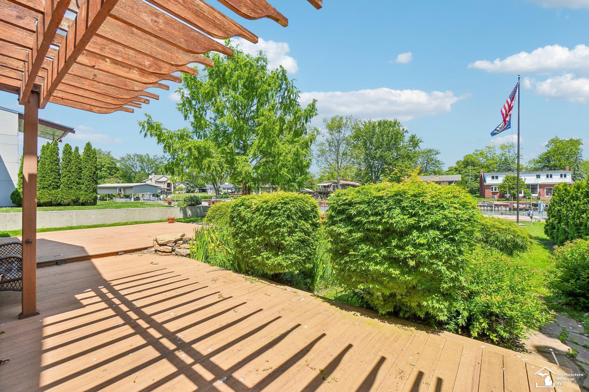 28395 Swan Island Drive, Grosse Ile, MI 48138 — Photo 42