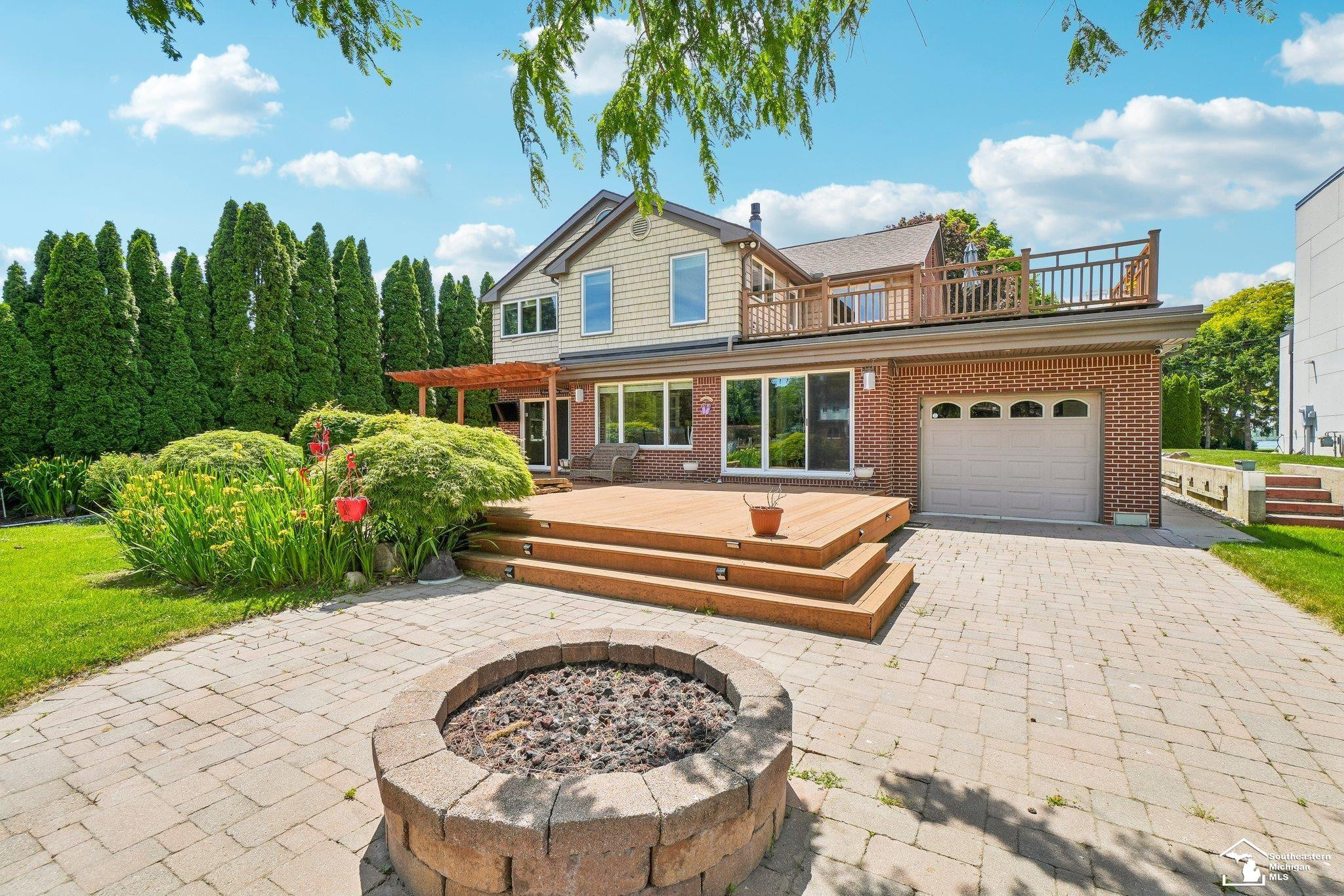28395 Swan Island Drive, Grosse Ile, MI 48138 — Photo 45