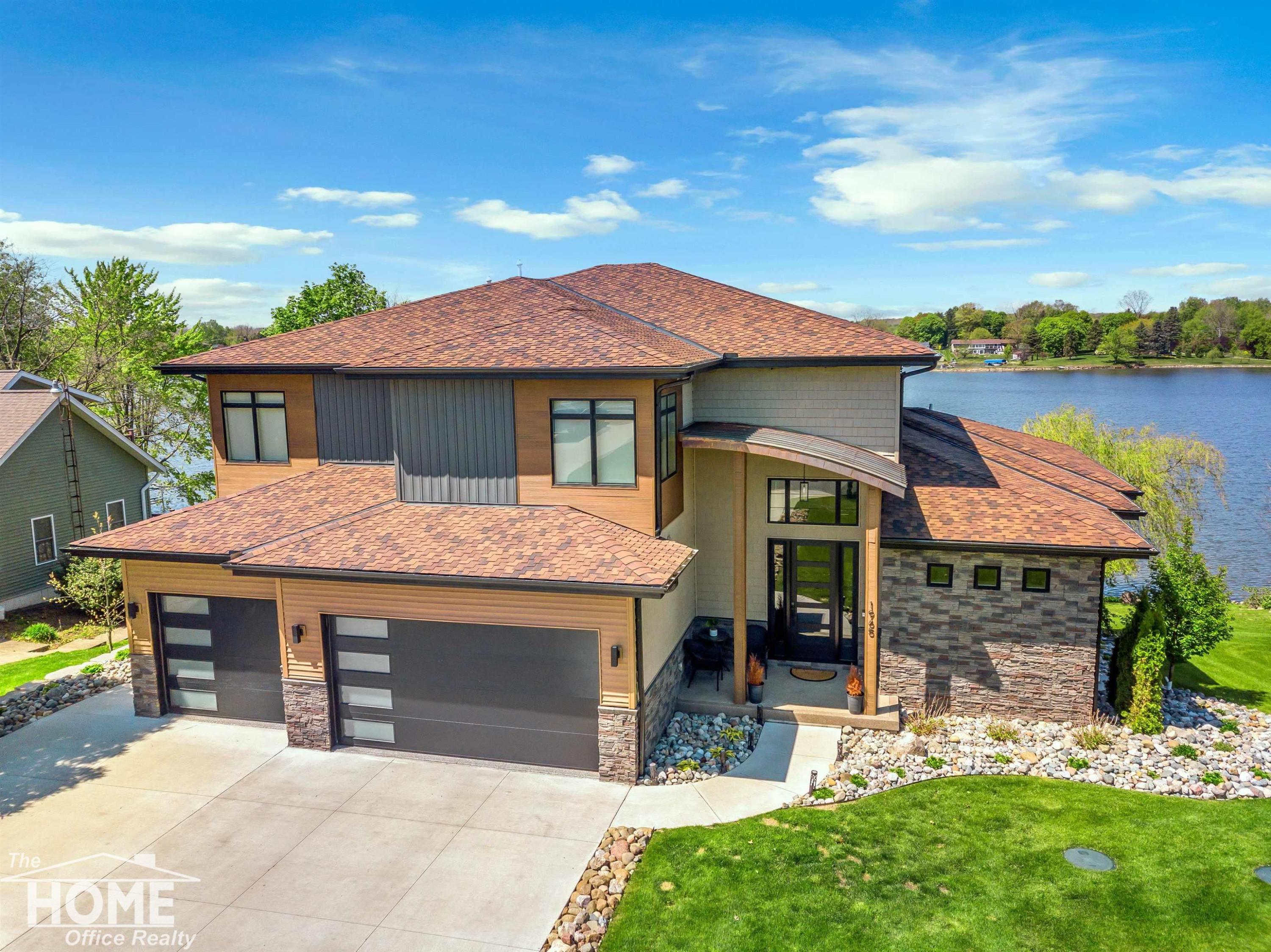 1965 W Manitou Drive, Owosso, MI 48867 — Photo 85