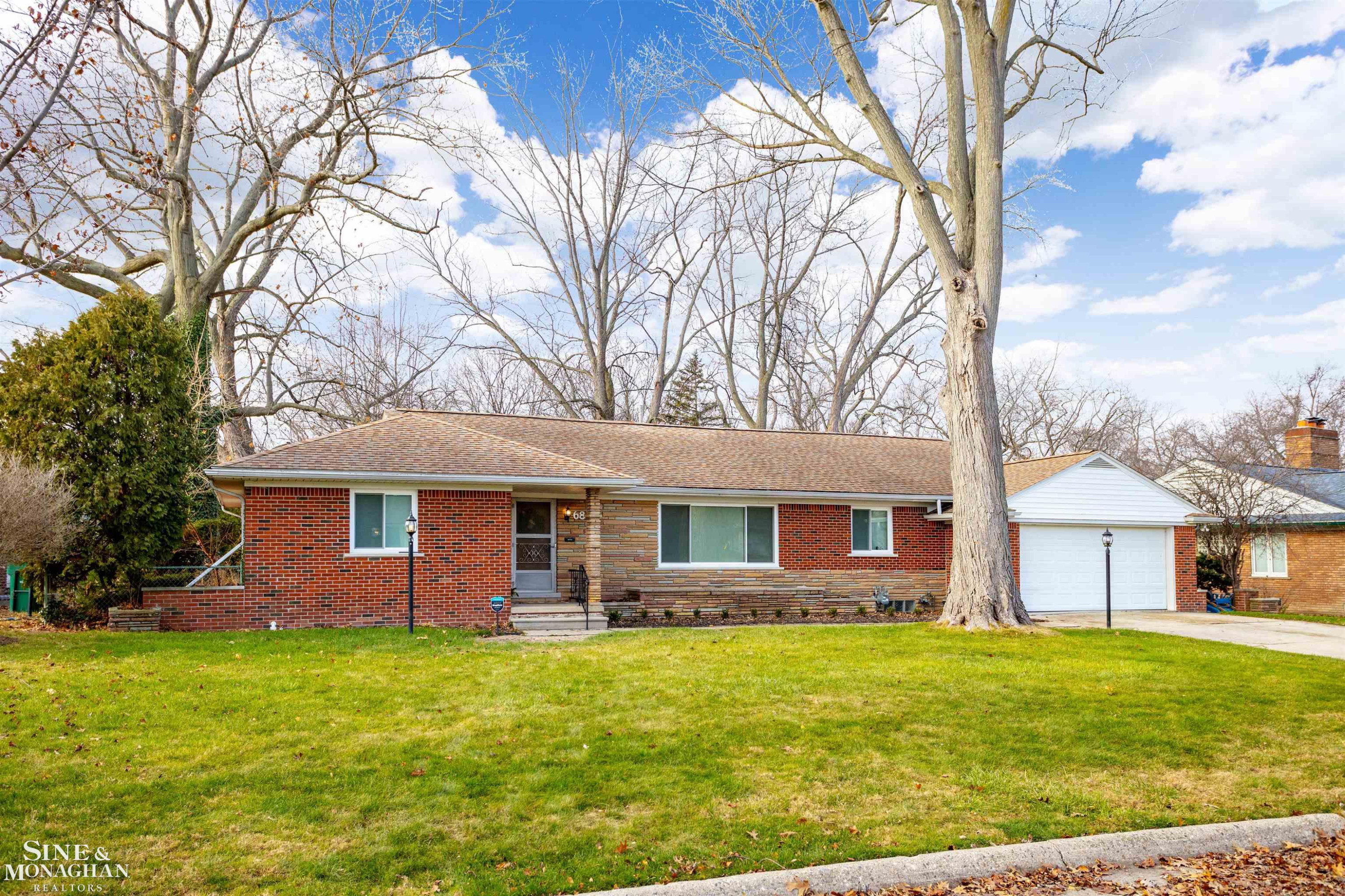 685 Bedford Lane, Grosse Pointe Park, MI 48230 — Photo 30
