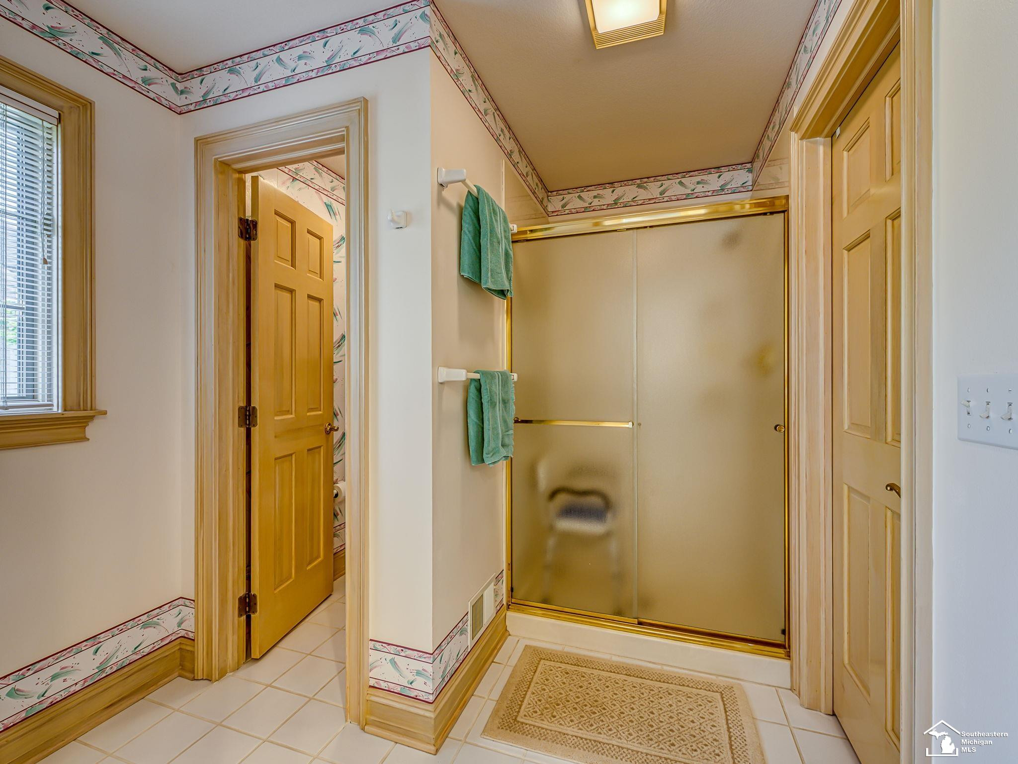 5572 Raven Parkway Drive, Monroe, MI 48161 — Photo 32
