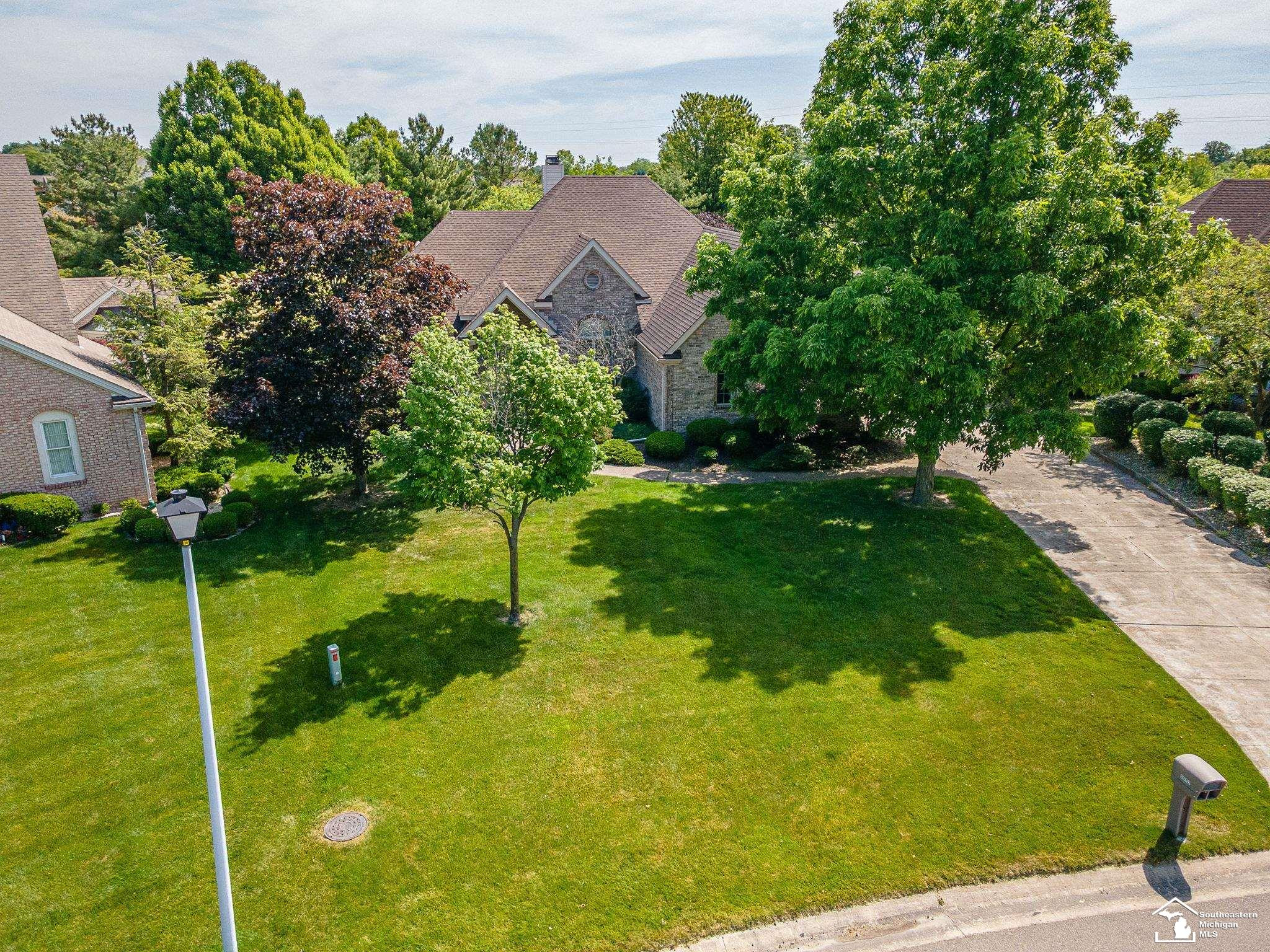5572 Raven Parkway Drive, Monroe, MI 48161 — Photo 47