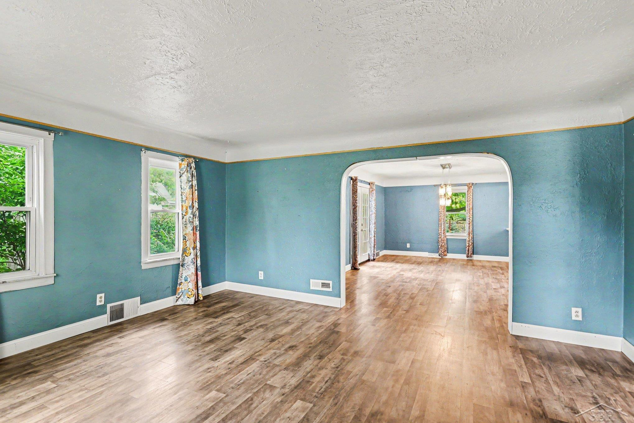 3374 Winter Street, Saginaw, MI 48604 — Photo 10