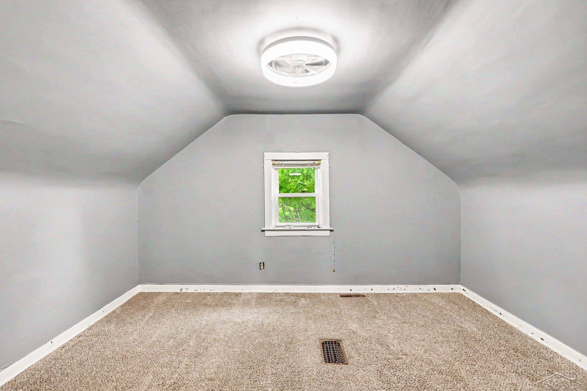 3374 Winter Street, Saginaw, MI 48604 — Photo 14