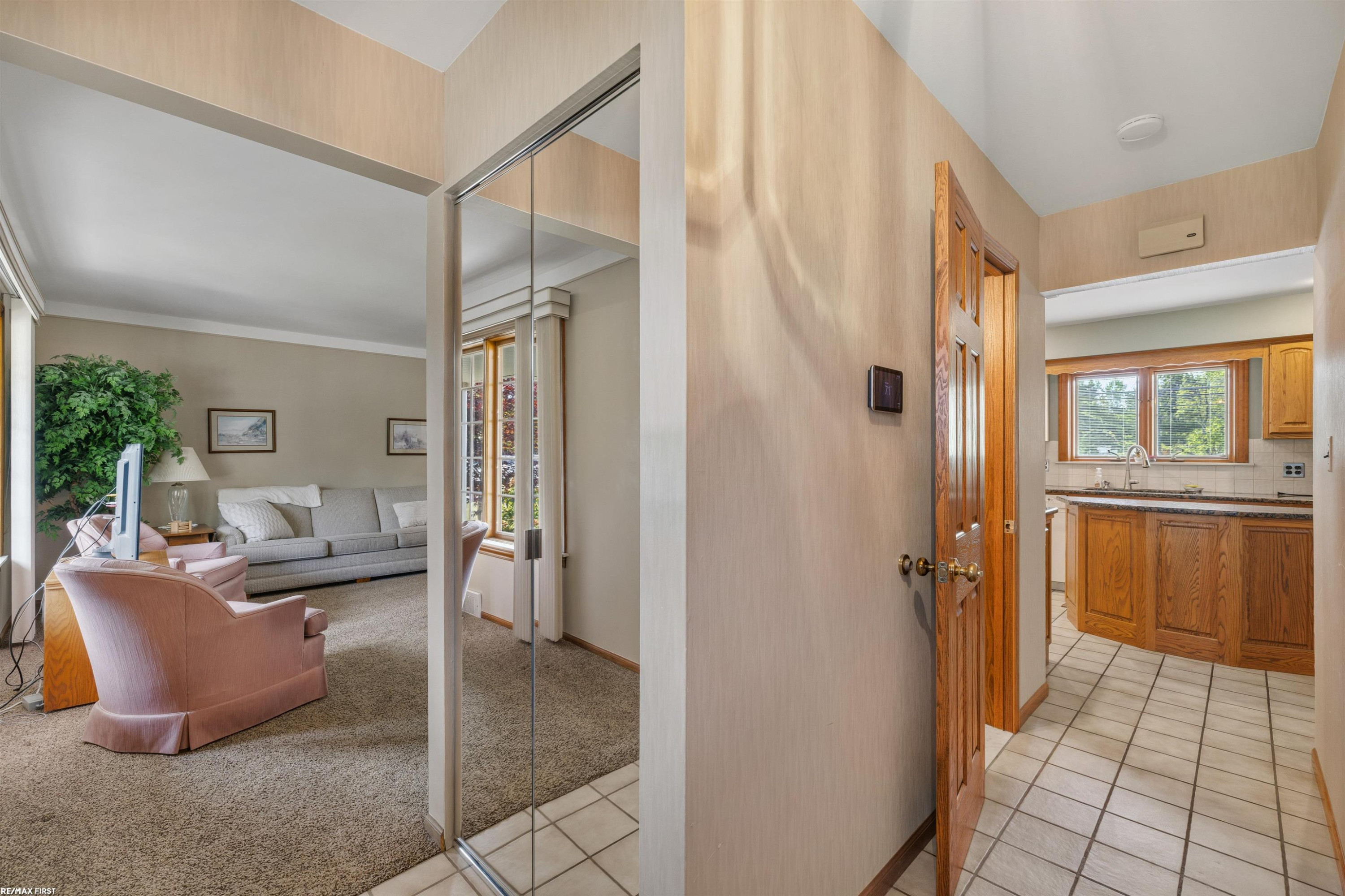 23548 Kim Drive, Clinton Twp, MI 48035 — Photo 4