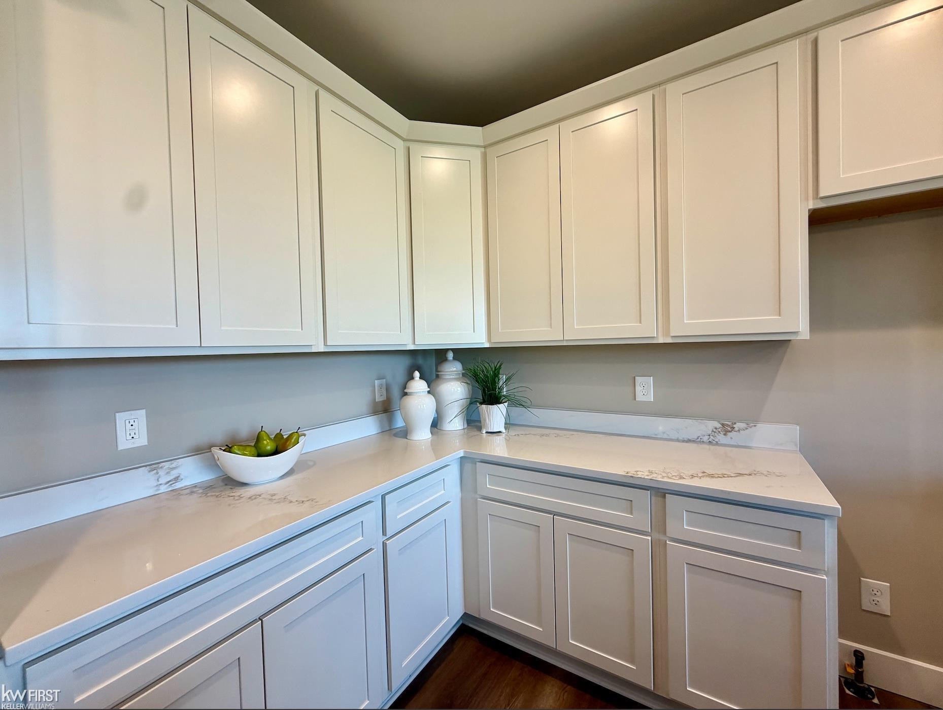 5381 Championship Drive, 34, Linden, MI 48451 — Photo 8