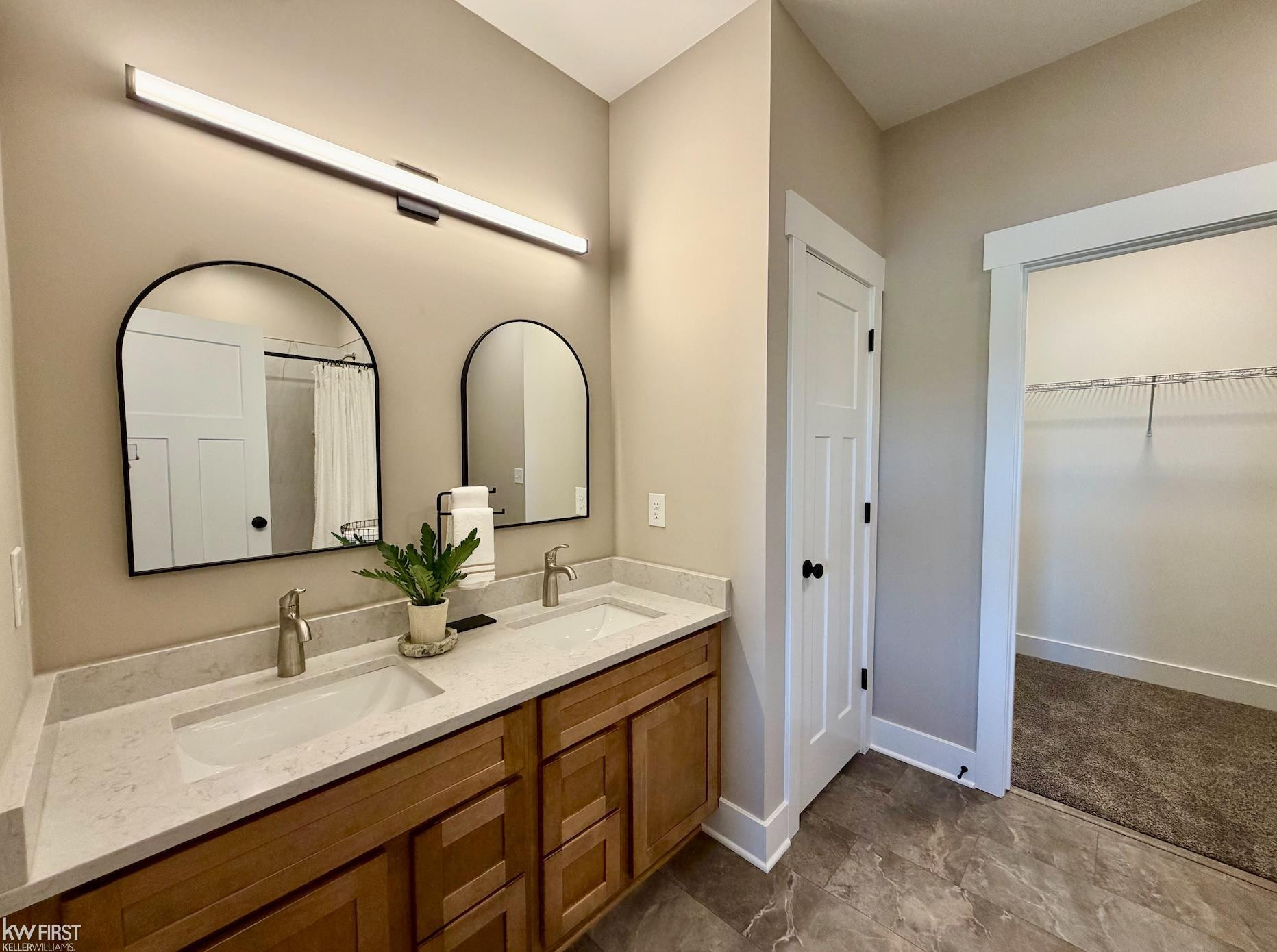 5381 Championship Drive, 34, Linden, MI 48451 — Photo 15