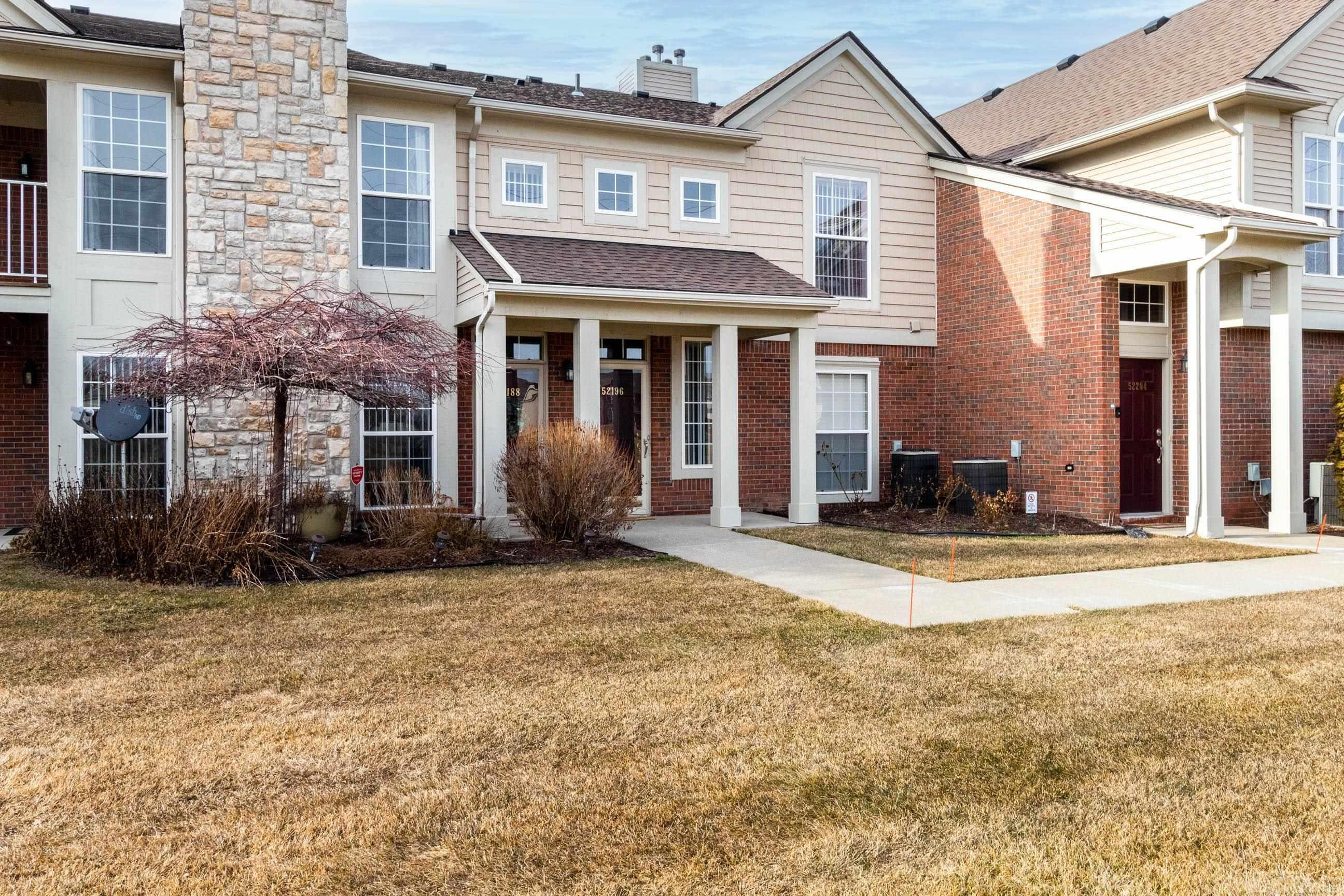 52196 Naugatuck Drive, Macomb, MI 48042 — Photo 2