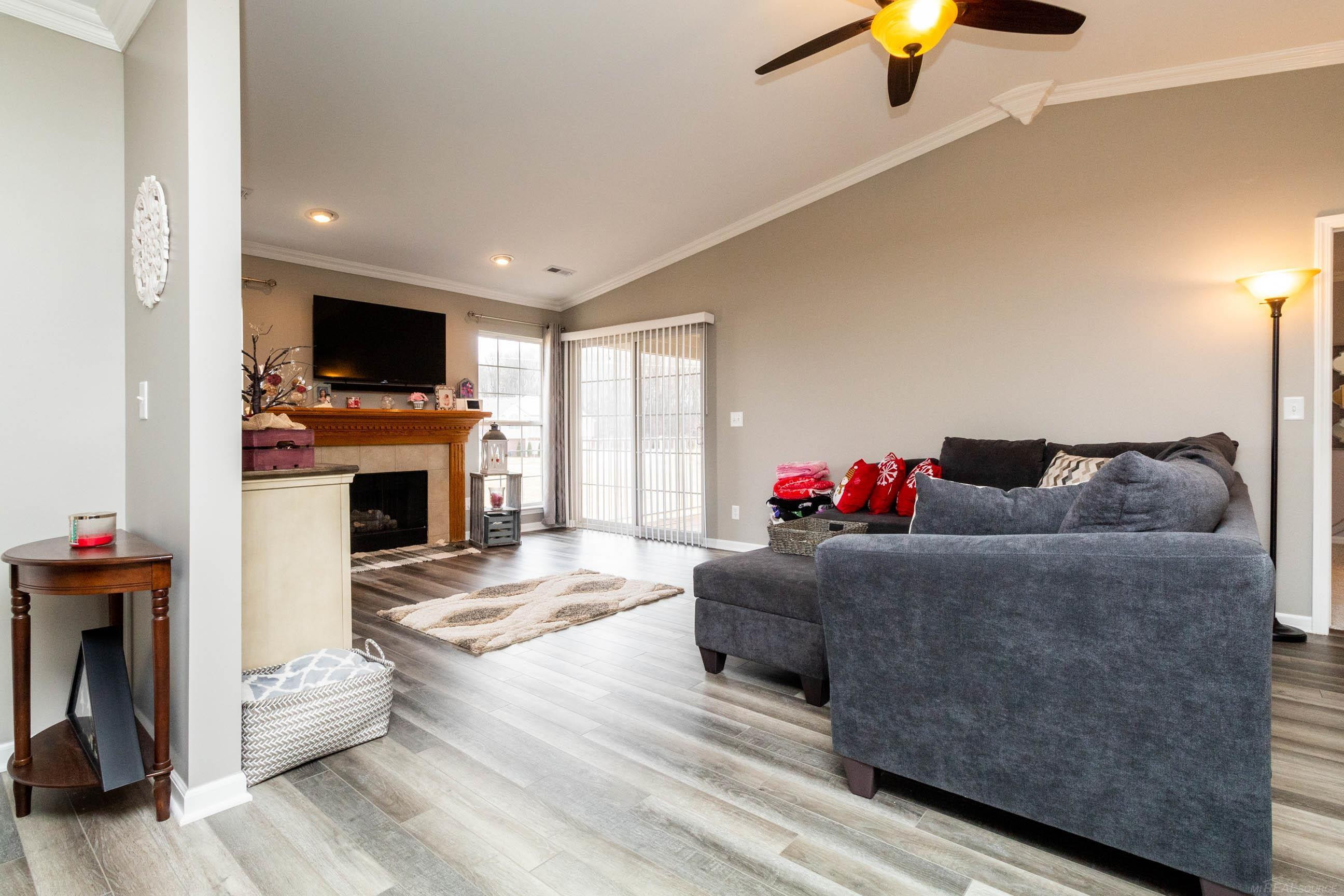 52196 Naugatuck Drive, Macomb, MI 48042 — Photo 8