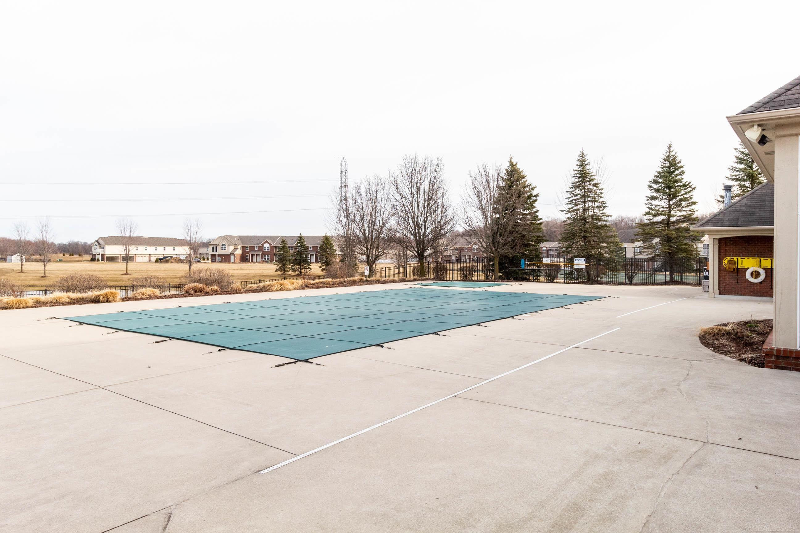 52196 Naugatuck Drive, Macomb, MI 48042 — Photo 41