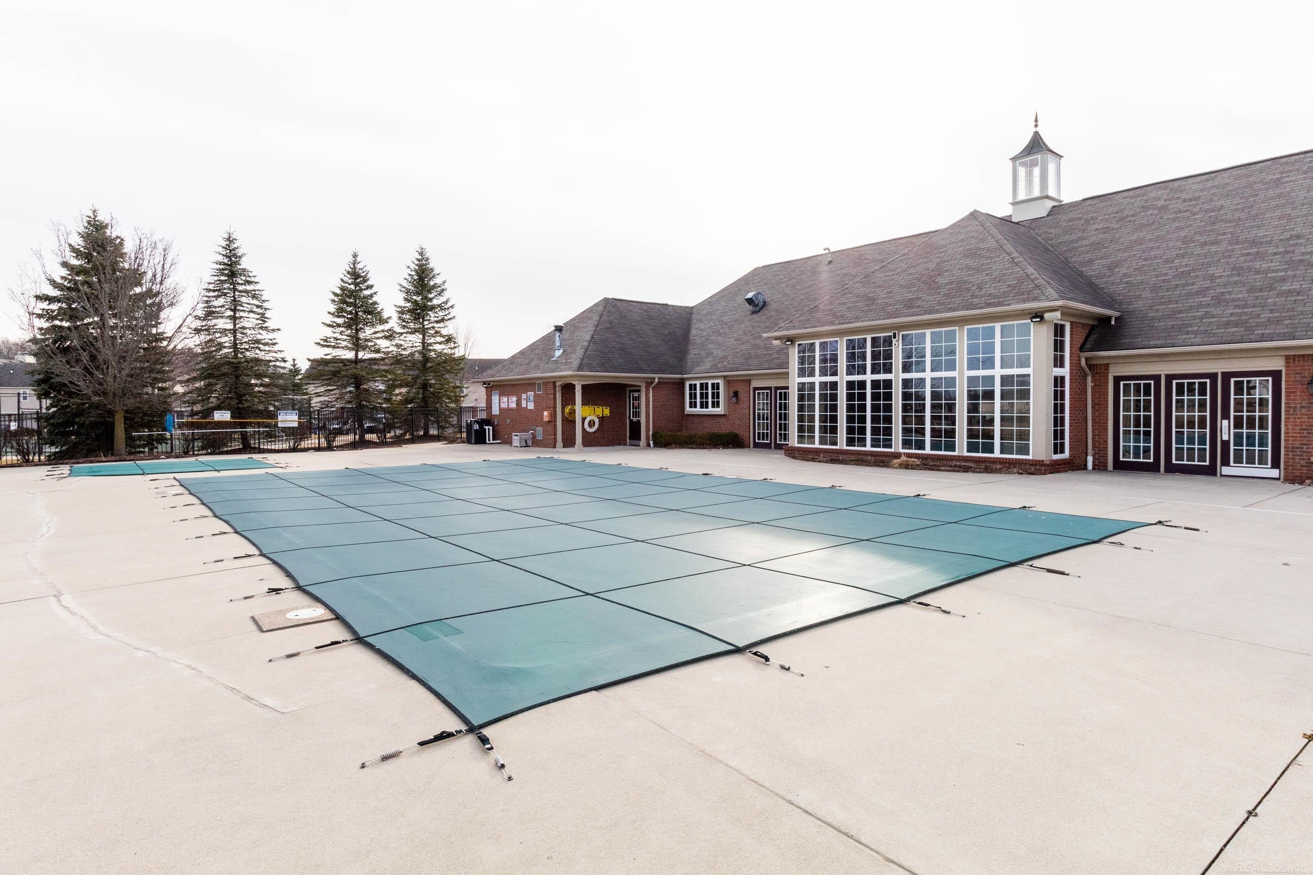 52196 Naugatuck Drive, Macomb, MI 48042 — Photo 42