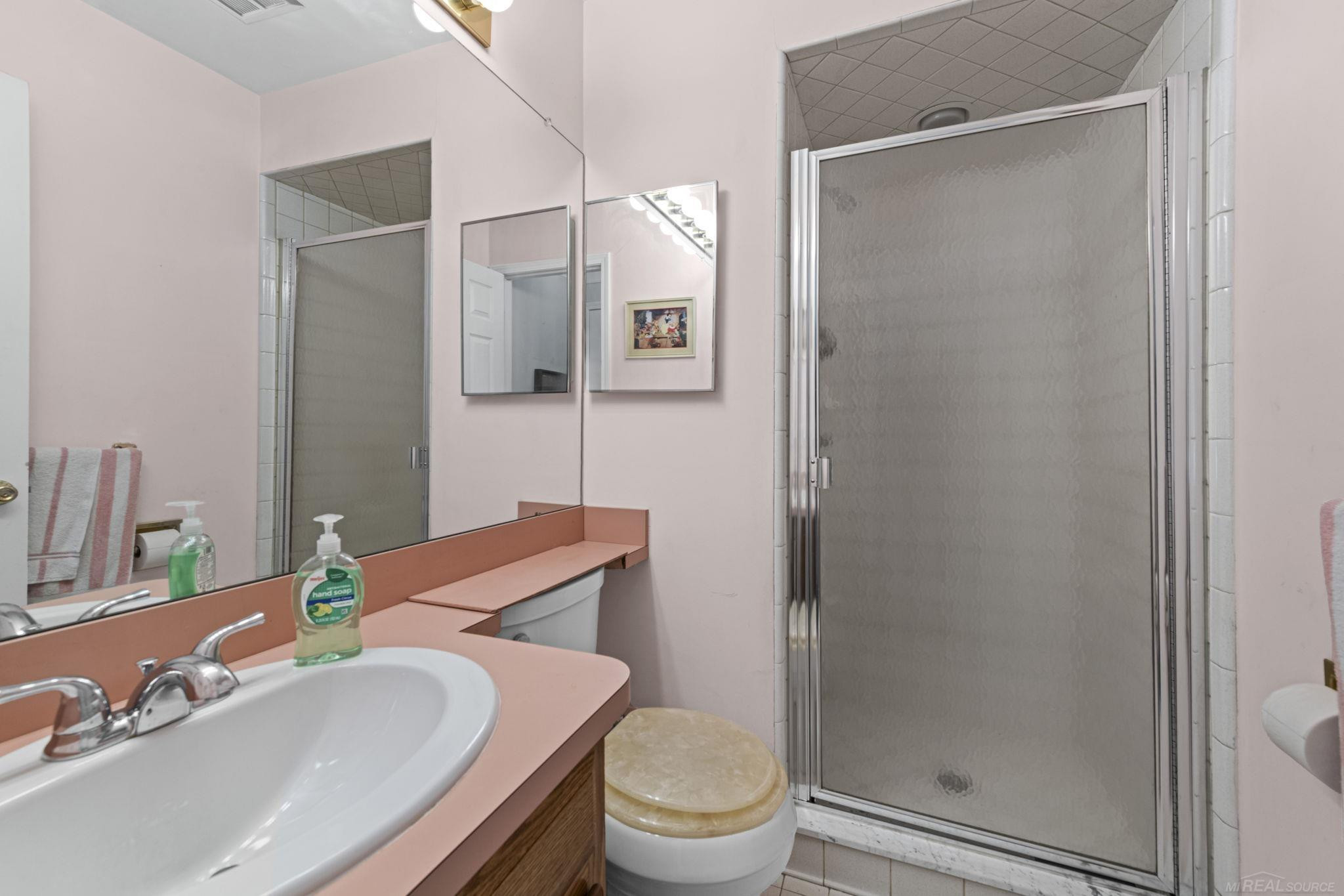 500 Pineview Court, Saint Clair Shores, MI 48081 — Photo 19