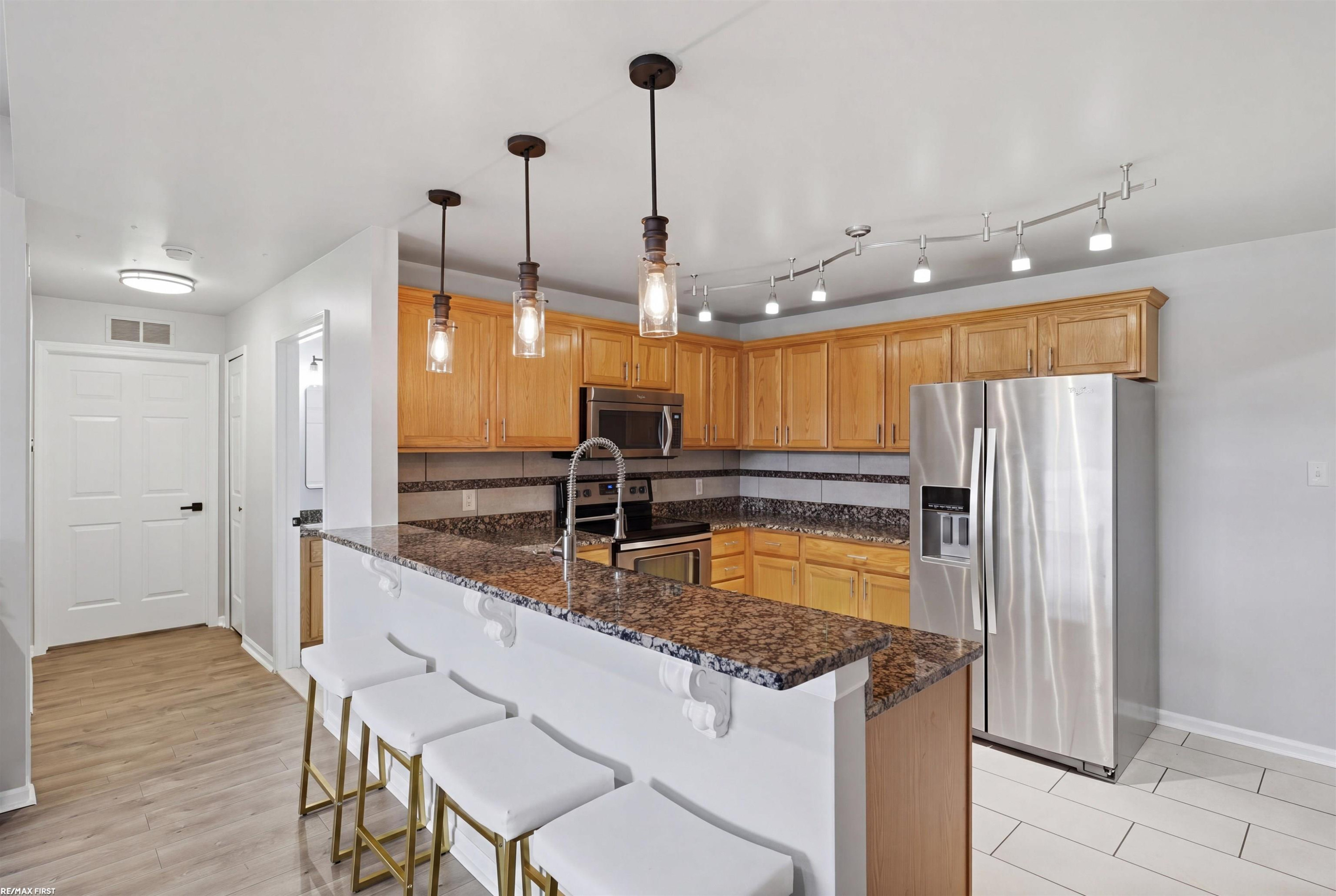 5687 Acorn Lane, Sterling Heights, MI 48314 — Photo 8