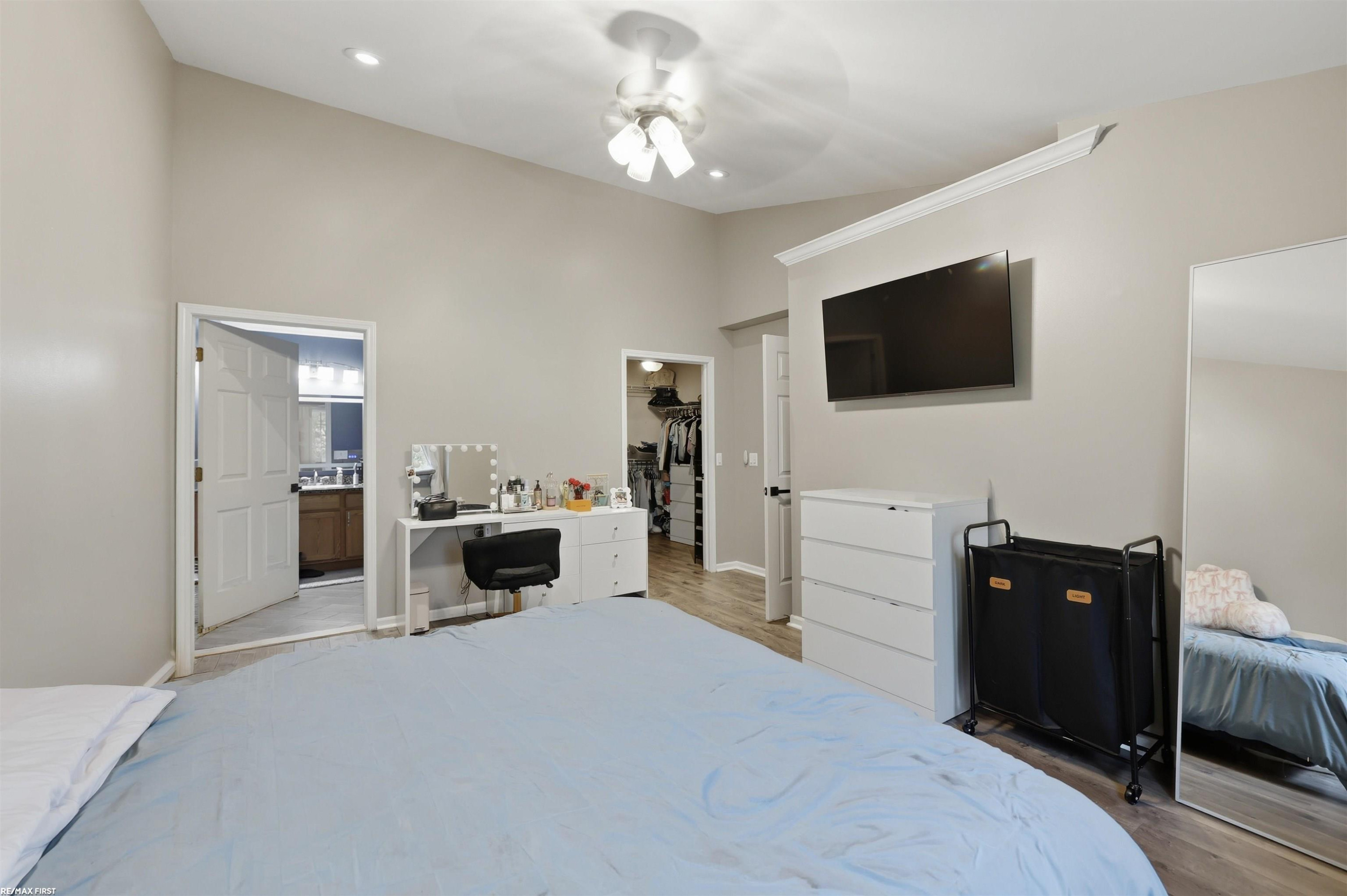 5687 Acorn Lane, Sterling Heights, MI 48314 — Photo 12
