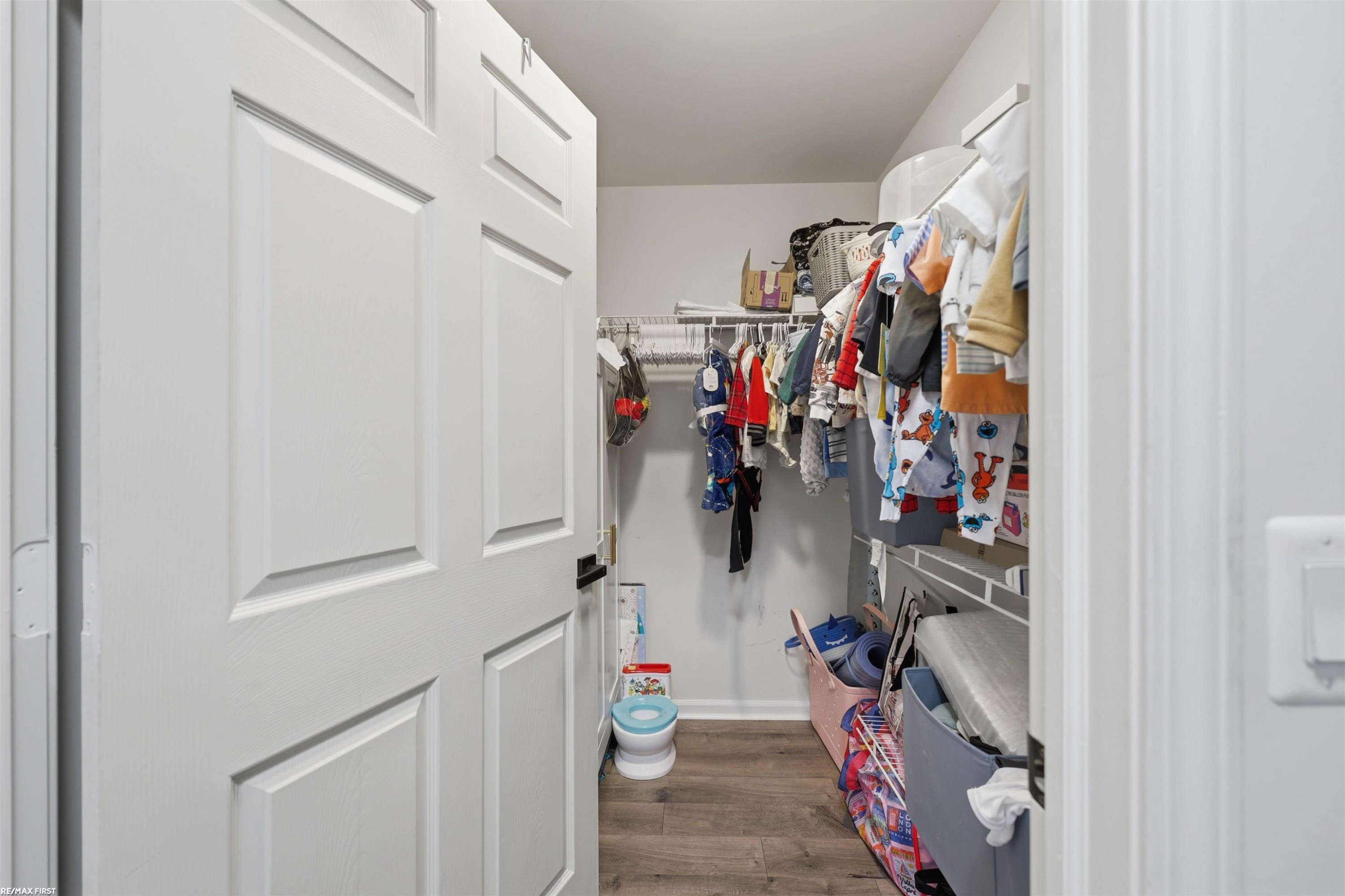 5687 Acorn Lane, Sterling Heights, MI 48314 — Photo 17